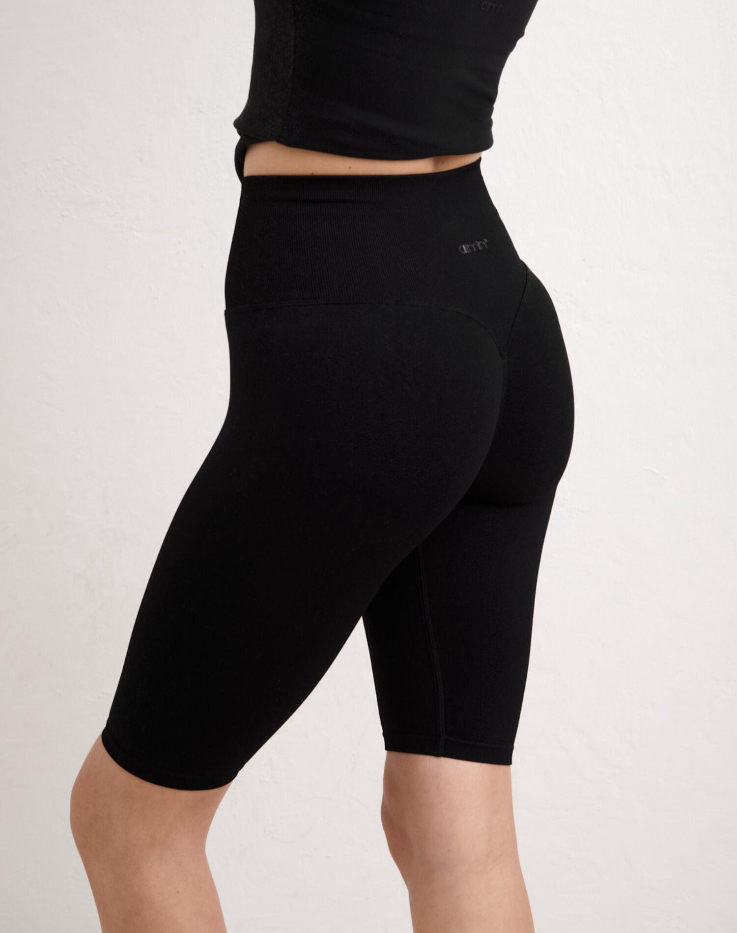 Femme Short Cycliste Sans Coutures invisible scrunch Shape Noir 2/7