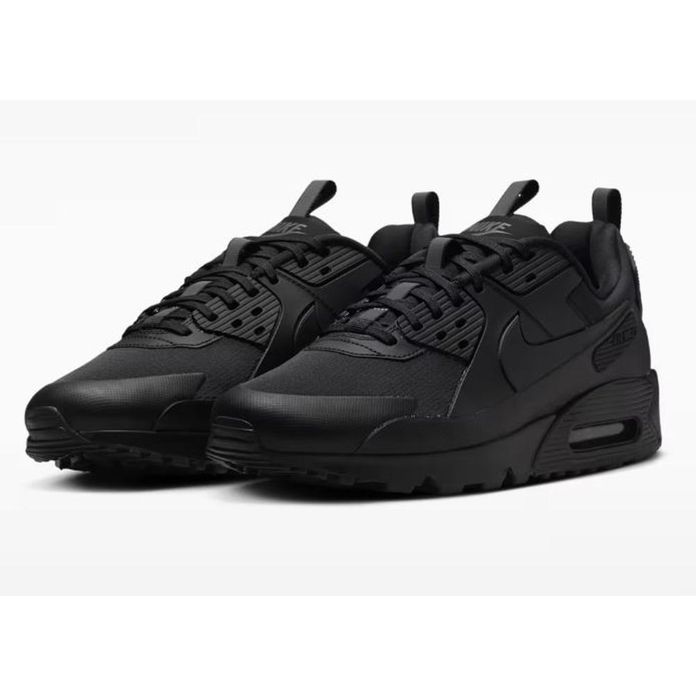 NIKE picture