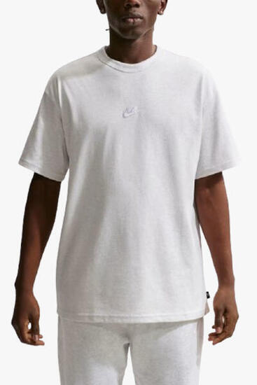 Nike Camiseta Premium Essential Blanco