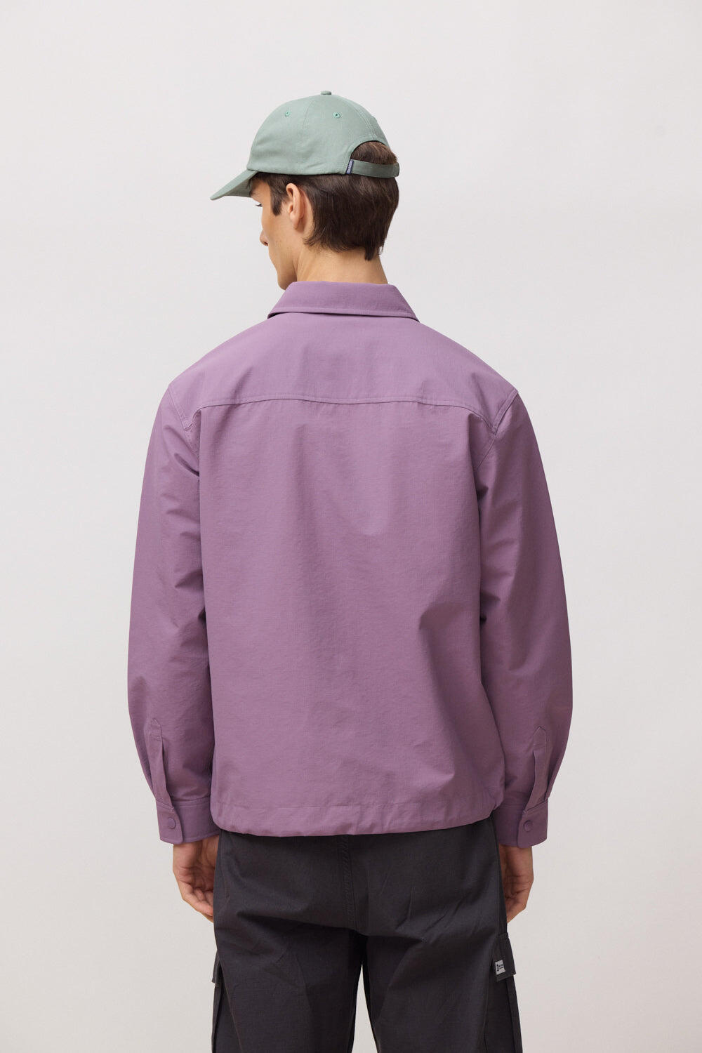 Chaqueta Mountain Light Purple de 100% Poliamida 2/4