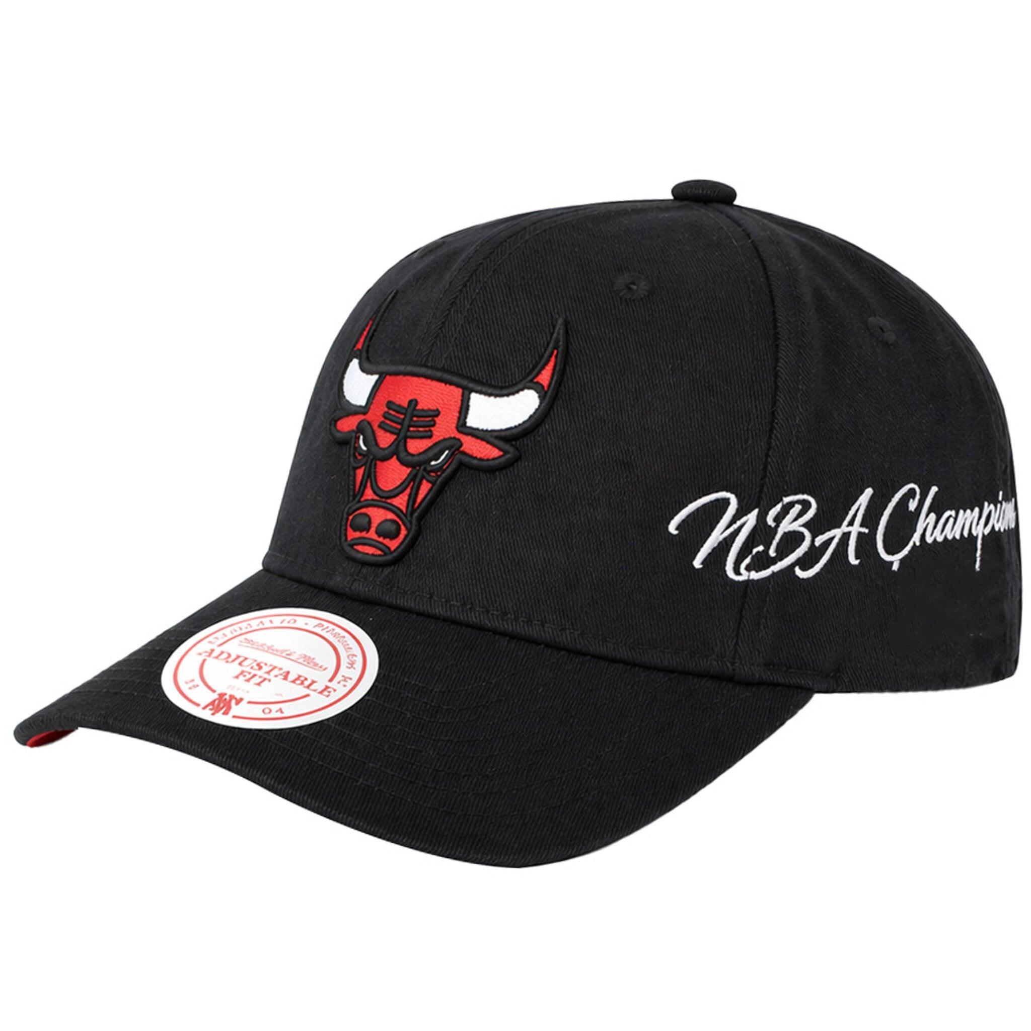 Mitchell & Ness NBA Chicago Bulls Champ Wrap Pro Black Cap | Decathlon
