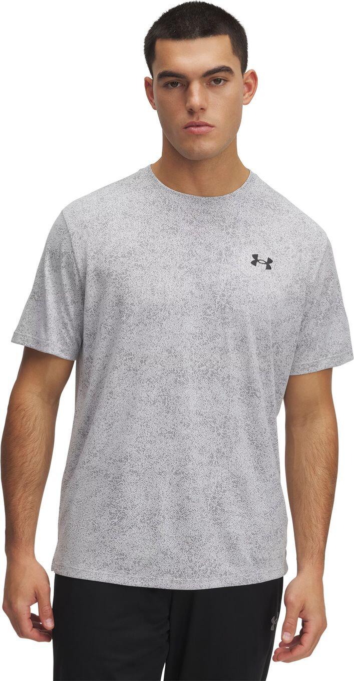 UNDER ARMOUR picture