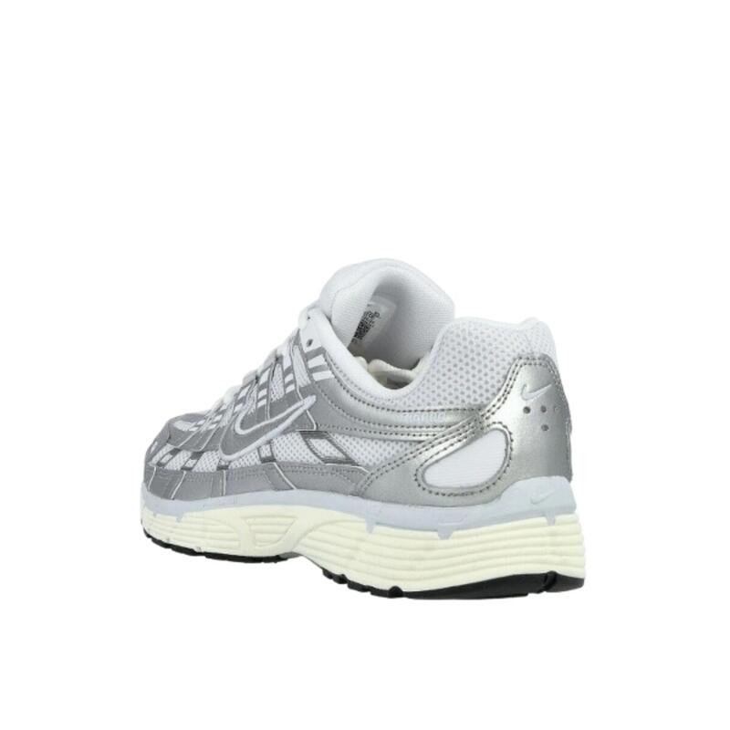 P-6000 White Blue Tint Sail Metallic Silver