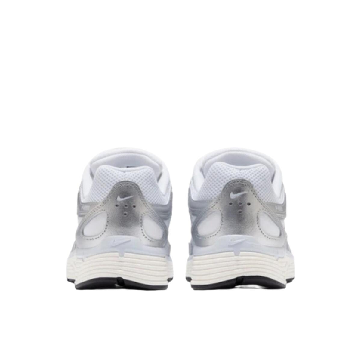Schuhe  P-6000 White Blue Tint Sail Metallic Silver 5/7