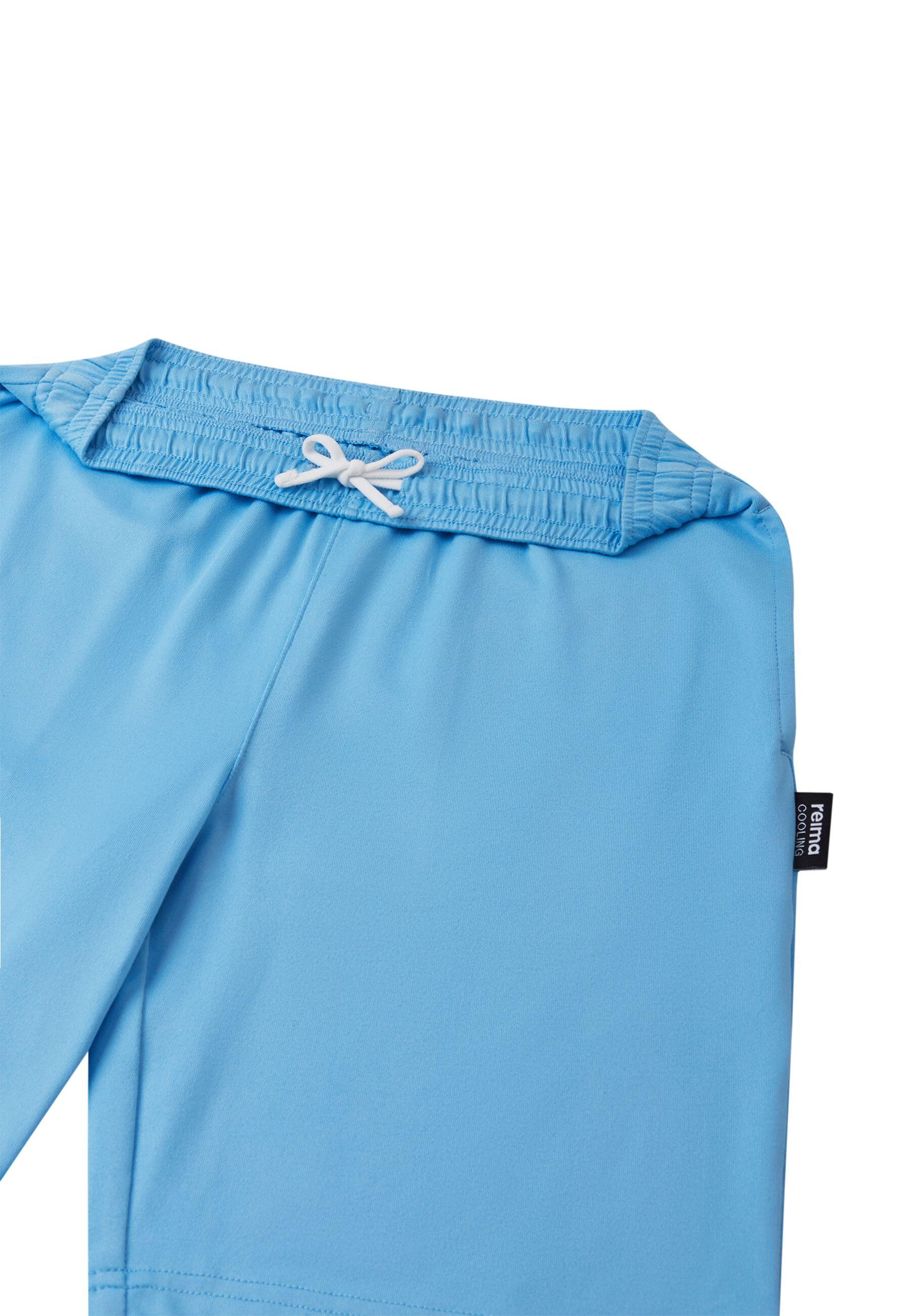 Short Ilmassa - non pertinent 3/3