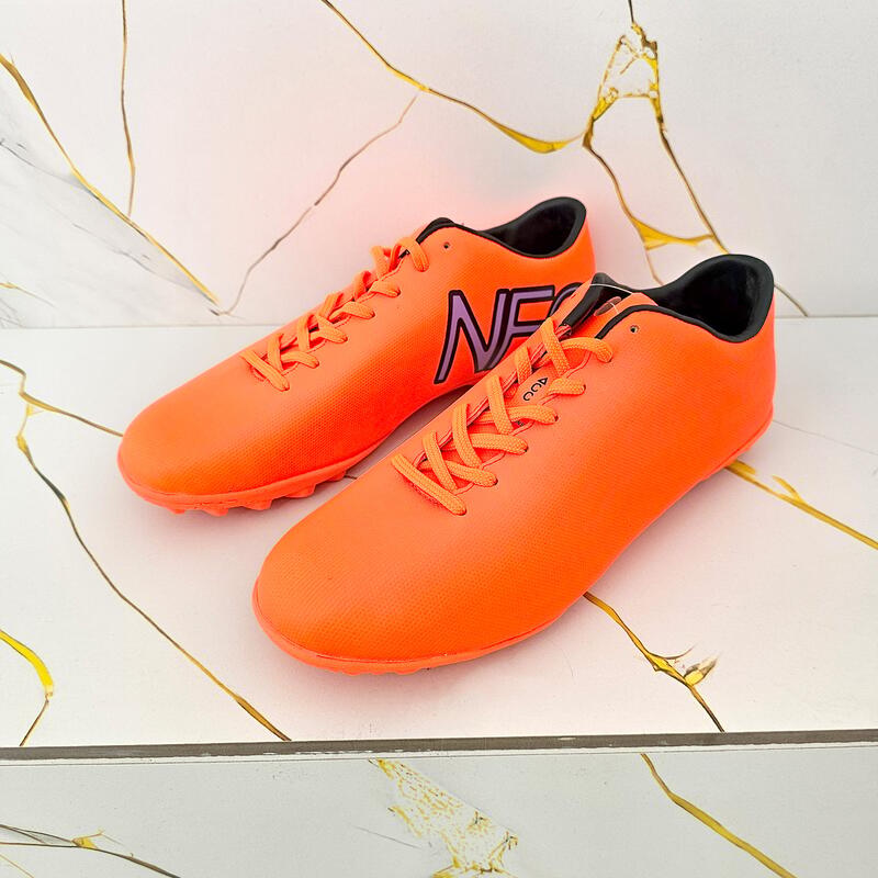 Ghete de fotbal MBrands NFC pentru teren sintetic cusute in varf 38 portocaliu