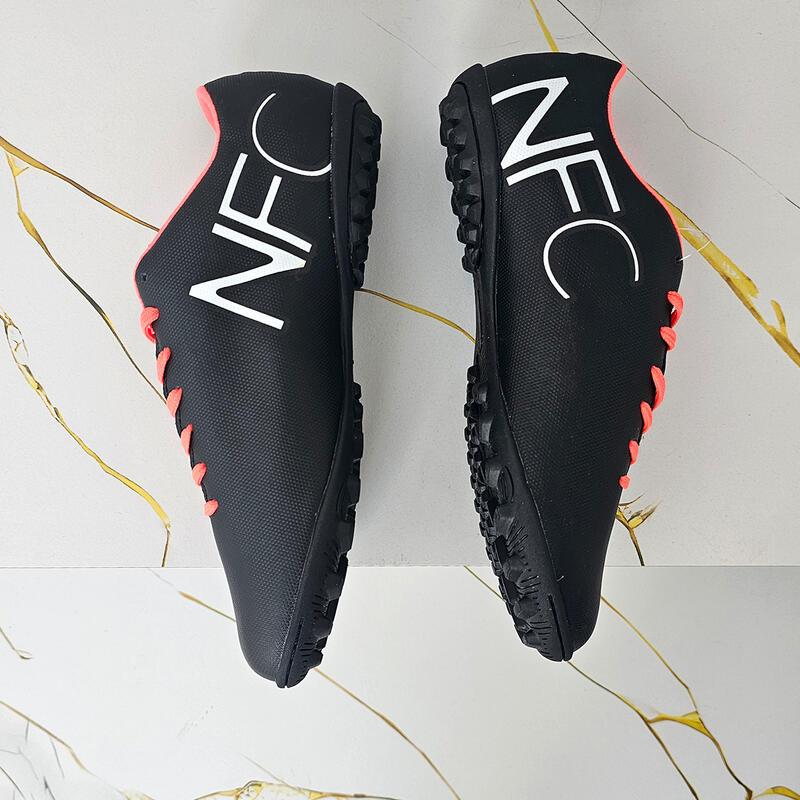 Ghete de fotbal MBrands NFC pentru teren sintetic cusute in varf 36 negru