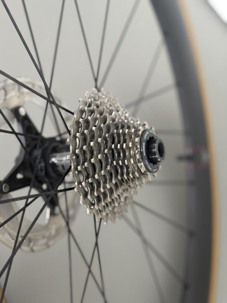 Tussen Particulieren - Reserve - Cervelo Wielset 50 - disc - ultegra 6/7