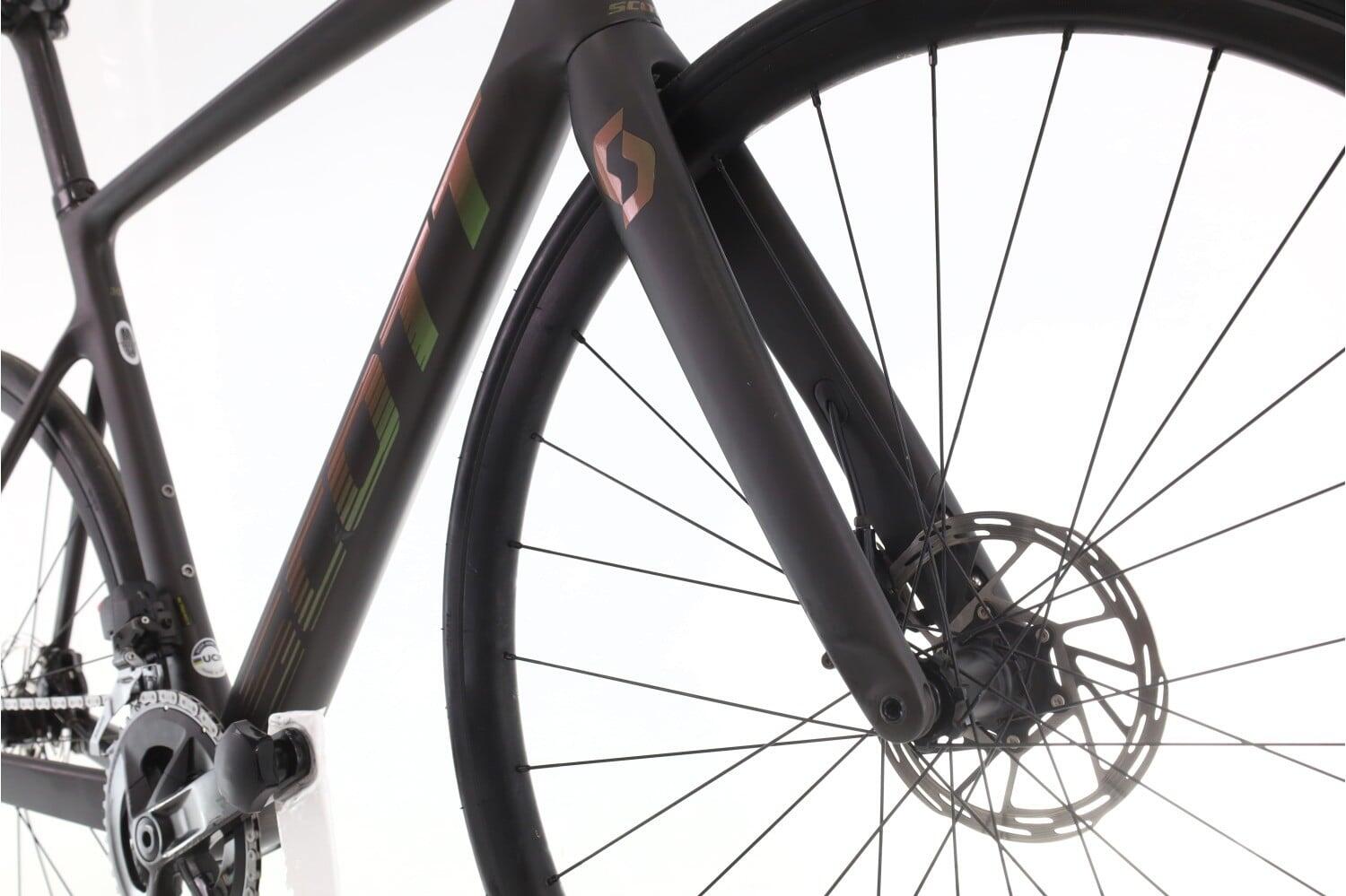 Segunda Vida · Bicicleta estrada ·  Addict RC 30 AXS 12V · Muito bom estado 5/8