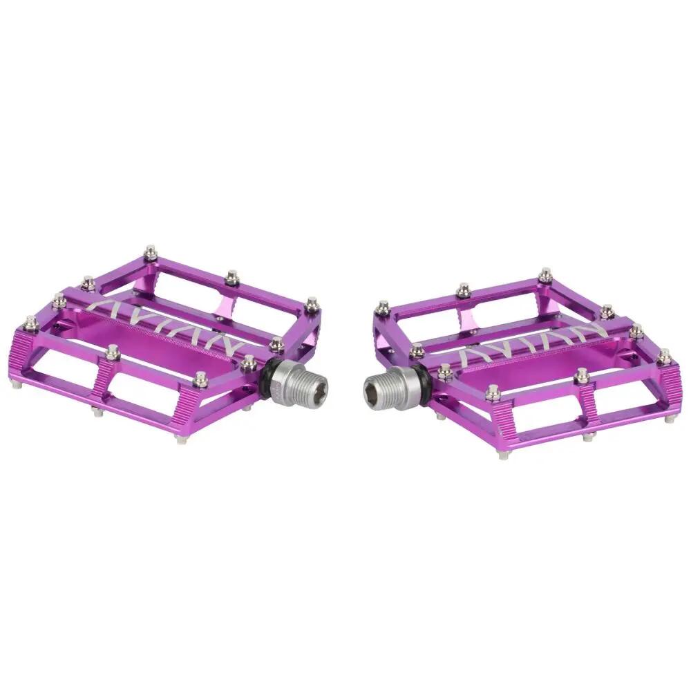 Pedals Avian Pariah Pro
