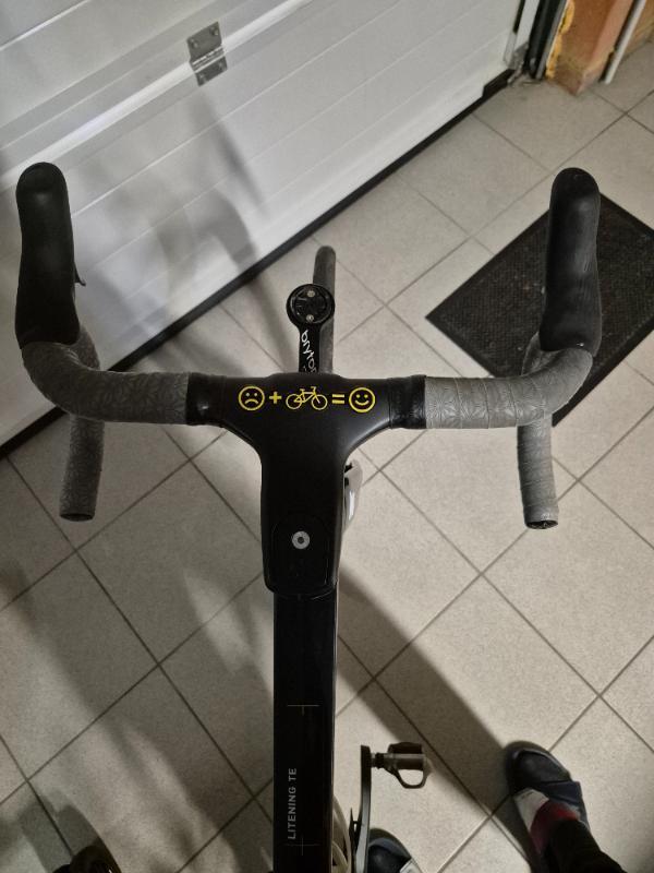 Entre Particuliers - Vélo route 3/4