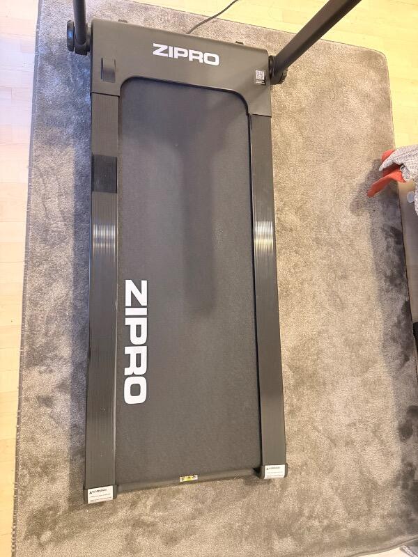 Entre Particuliers - Tapis de course pliant Zipro Pacto  16 km/h 3/5