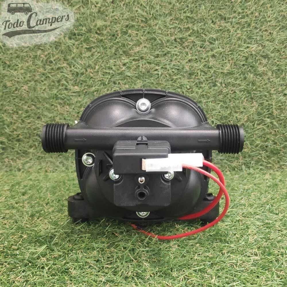 Bomba de presión 12 V de 4 cámaras Fiamma Aqua 8F - 7 Litros 2/7