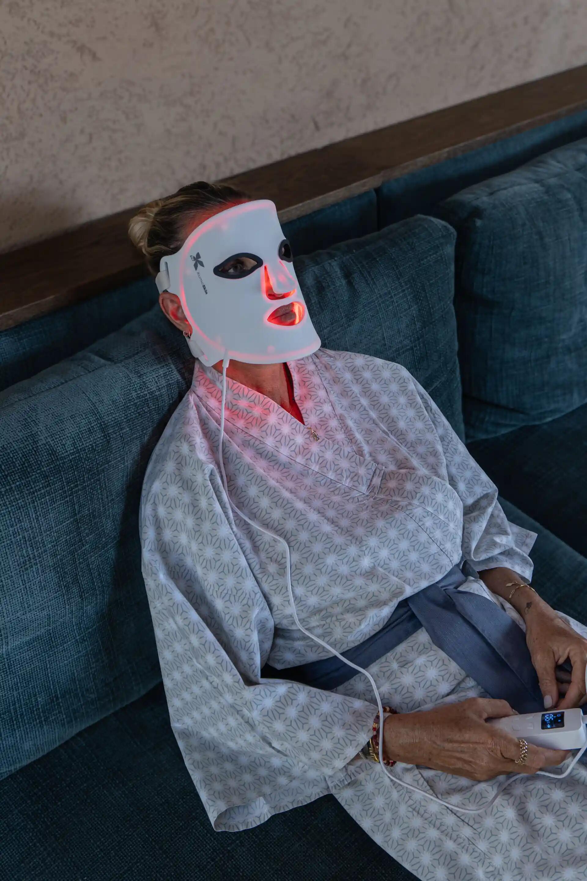 KumoSkin Mask - Máscara LED Facial 2/6