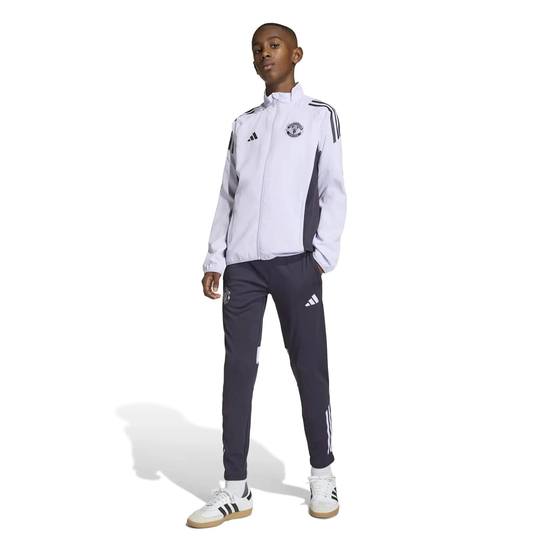 Manchester United kids' presentation jacket 2025/26 2/7