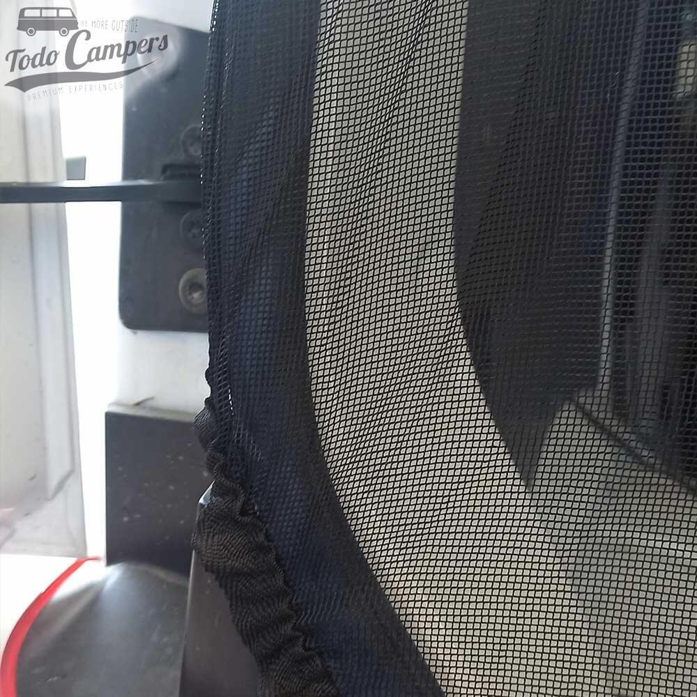 Mosquitera con imanes y velcro para apertura trasera de VWT5, T6 y T6.1 7/7