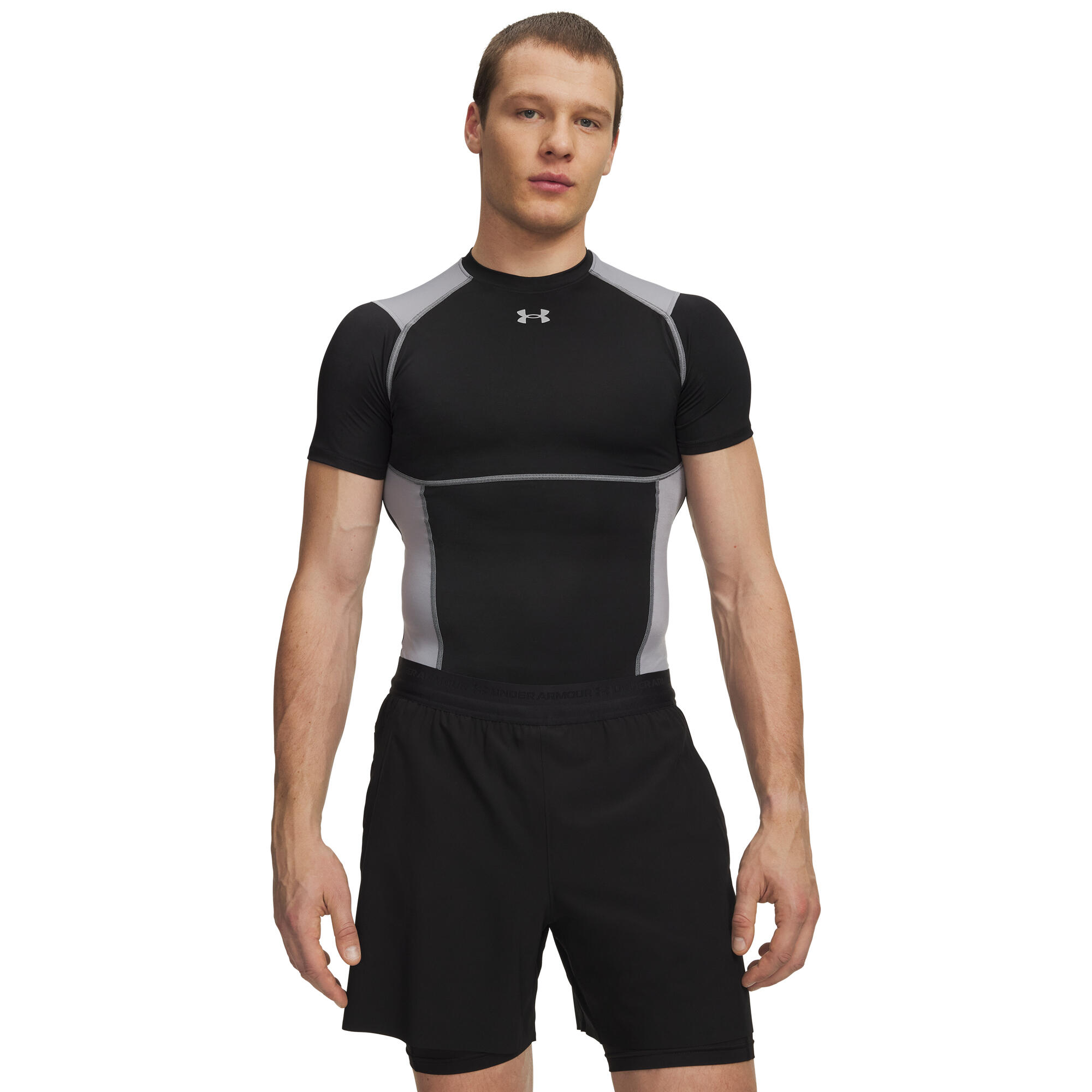 UNDER ARMOUR picture