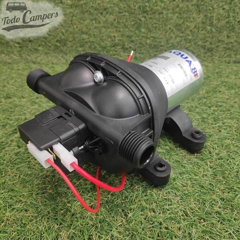 Bomba de presión 12 V de 4 cámaras Fiamma Aqua 8F - 7 Litros 4/7