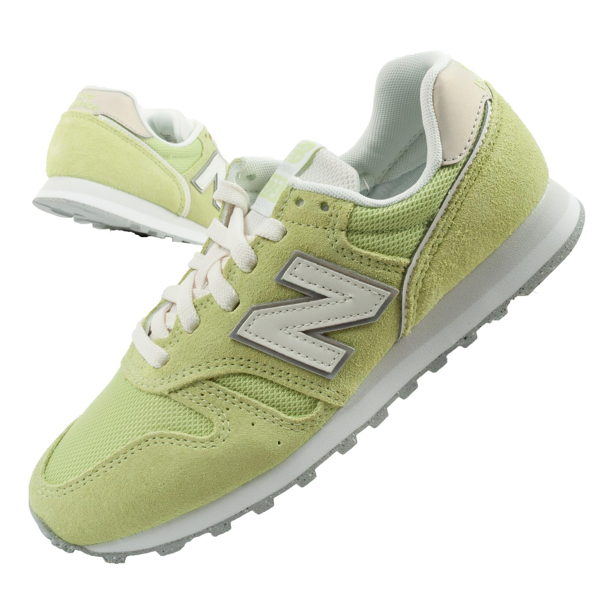 NEW BALANCE picture
