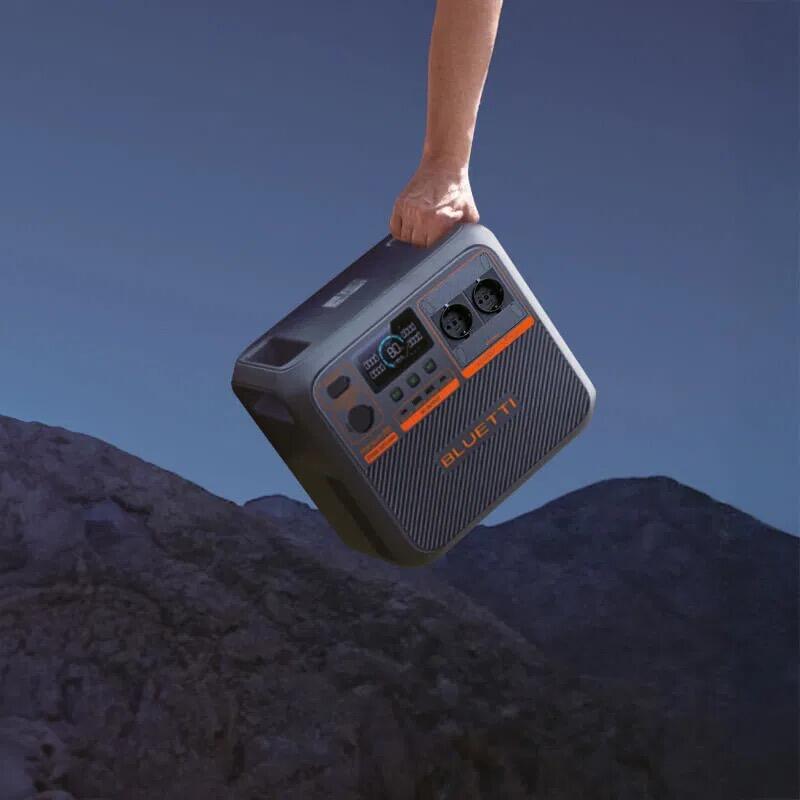 Premium 200 V2 Portable Power Station 2074Wh 2700W 7/7