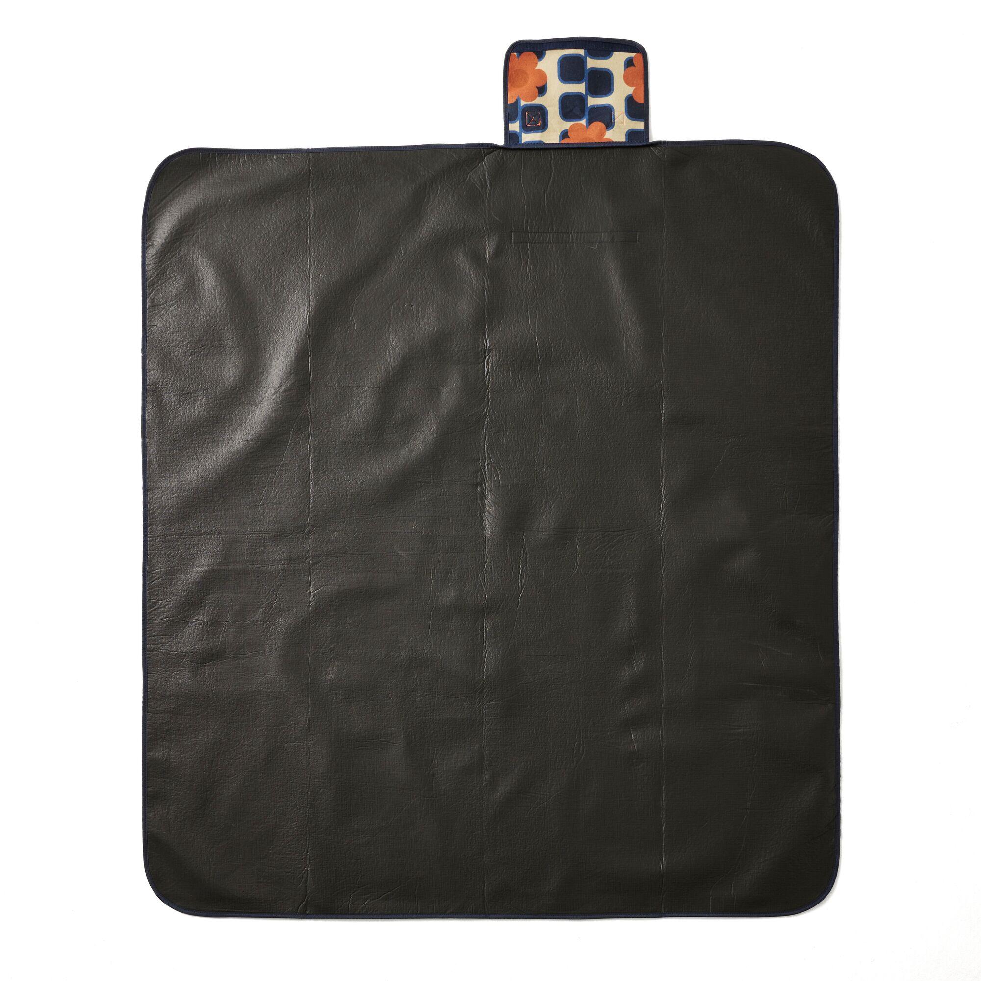 Womens Orla Kiely Printed Picnic Blanket 6/6