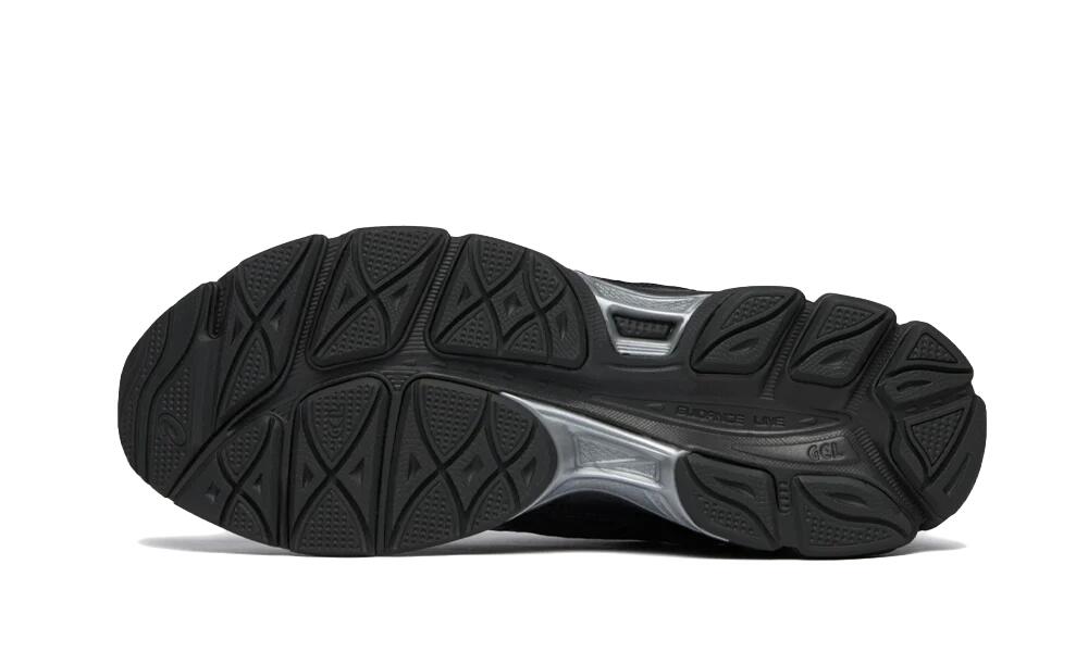 Gel-NYC Black 3/3