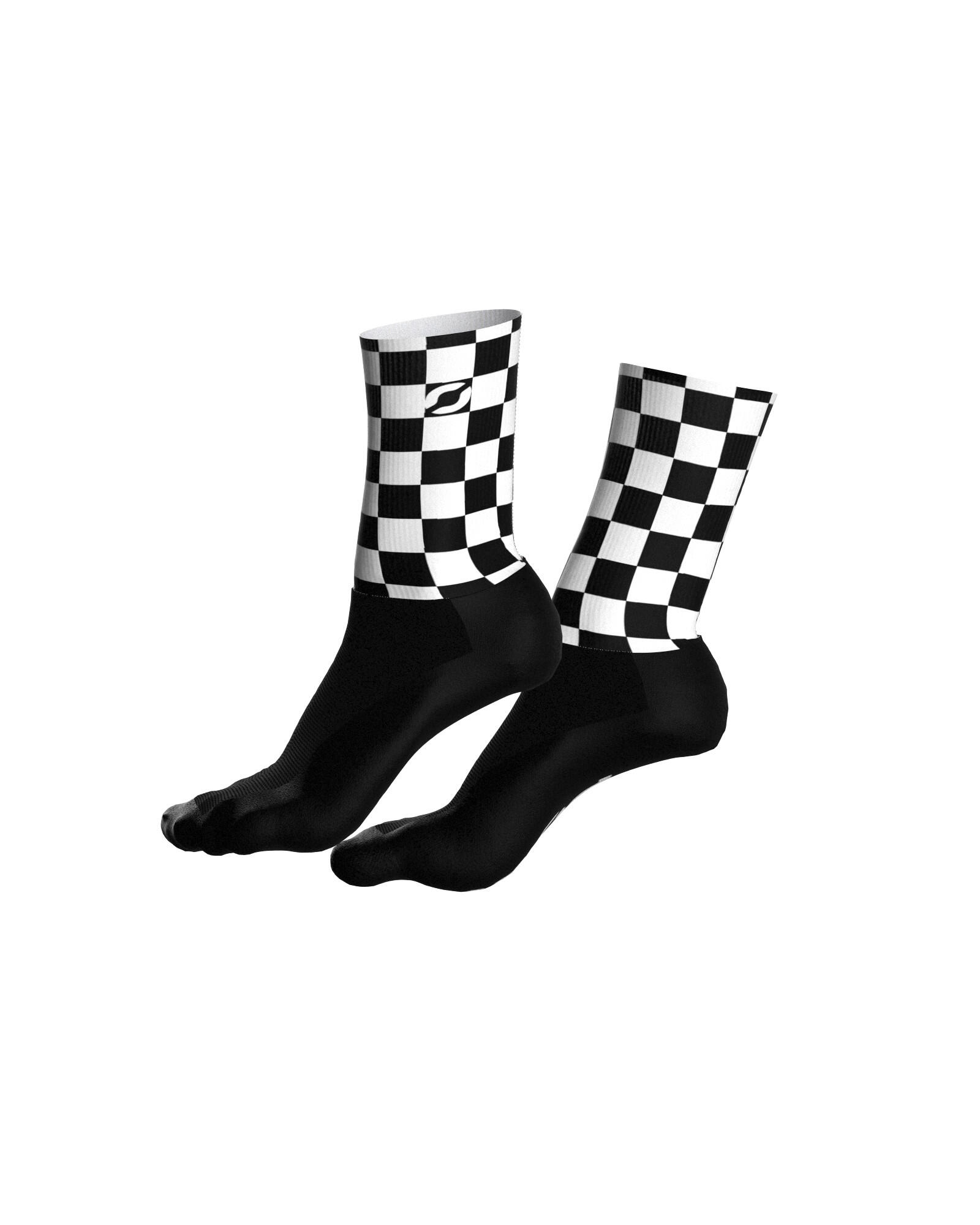 Calcetines de ciclismo aerodinámicos – FINISHLINE 2/5