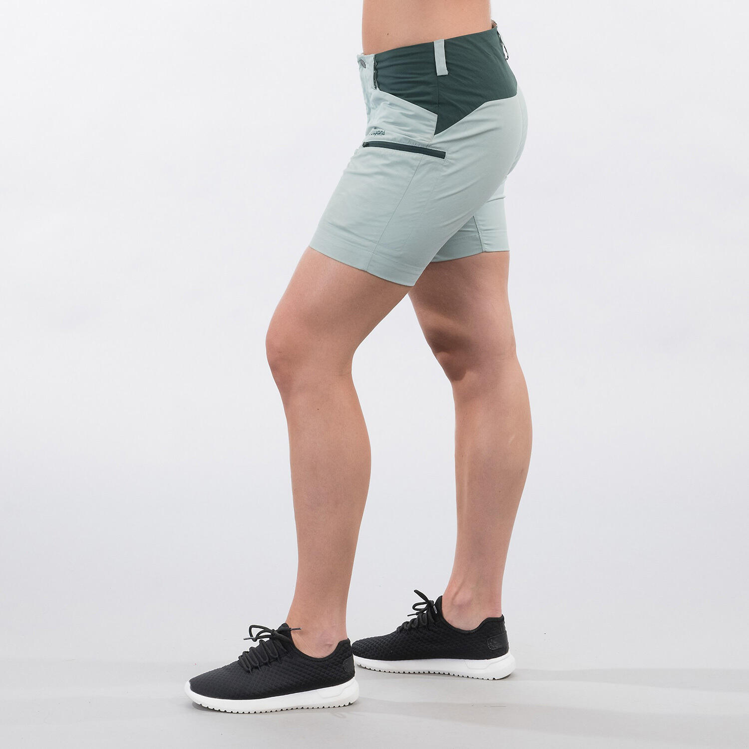 Damen Short UTNE W SHORTS 3/7