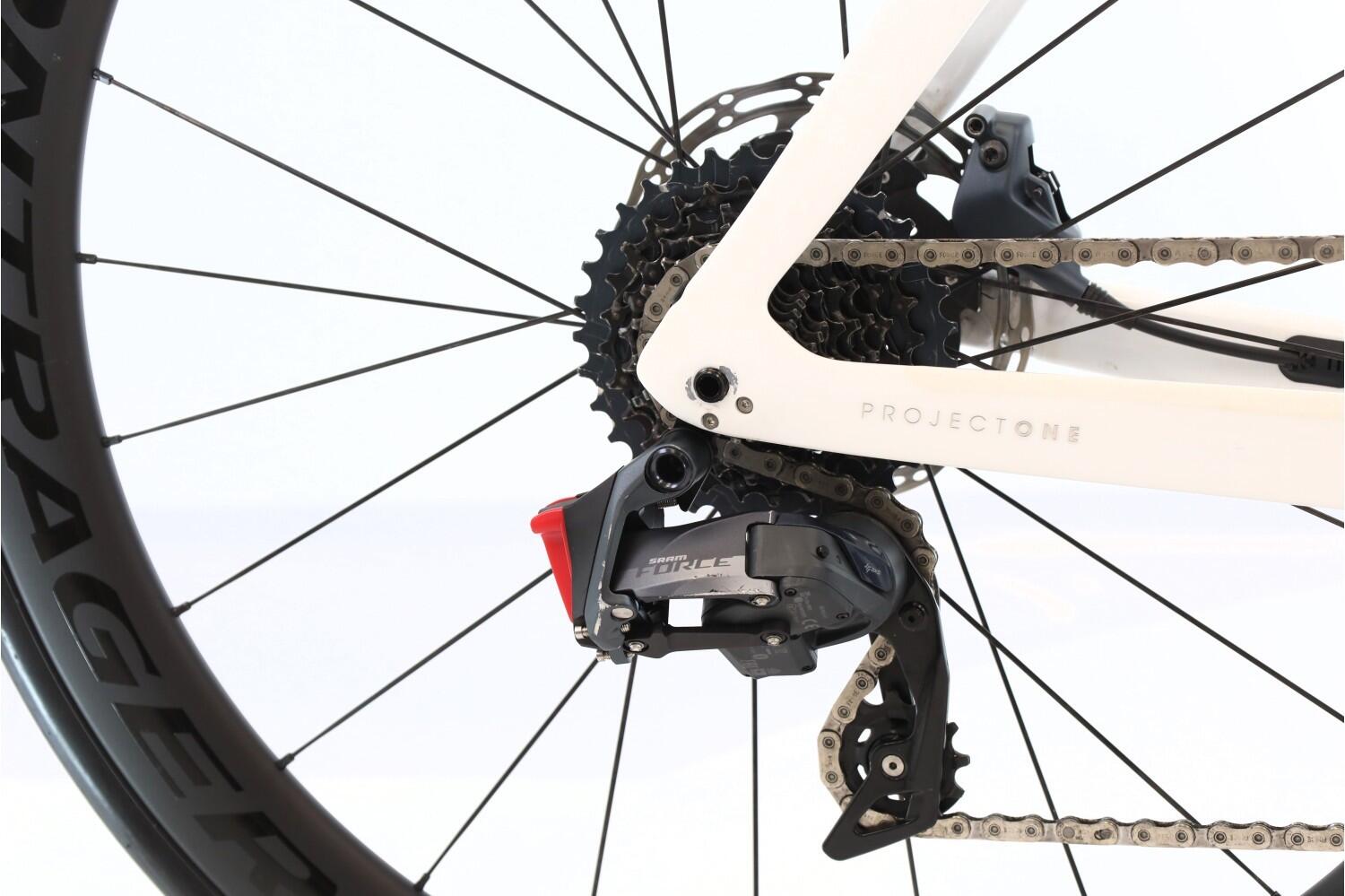 Refurbished Rennrad ·  Madone SLR 7 AXS 12V · Sehr guter Zustand 3/8