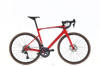 Tweedehands racefiets · roadtimemachine 02 di2 11v · zeer goede toestand