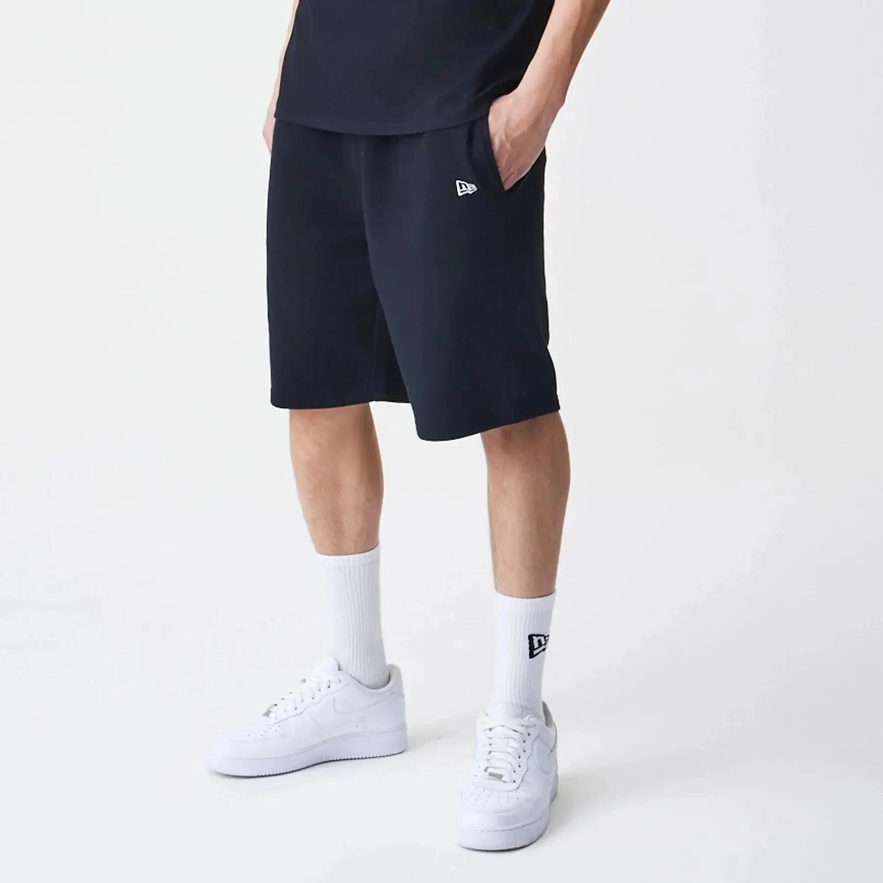 Short oversize New Era Essentials 3/7