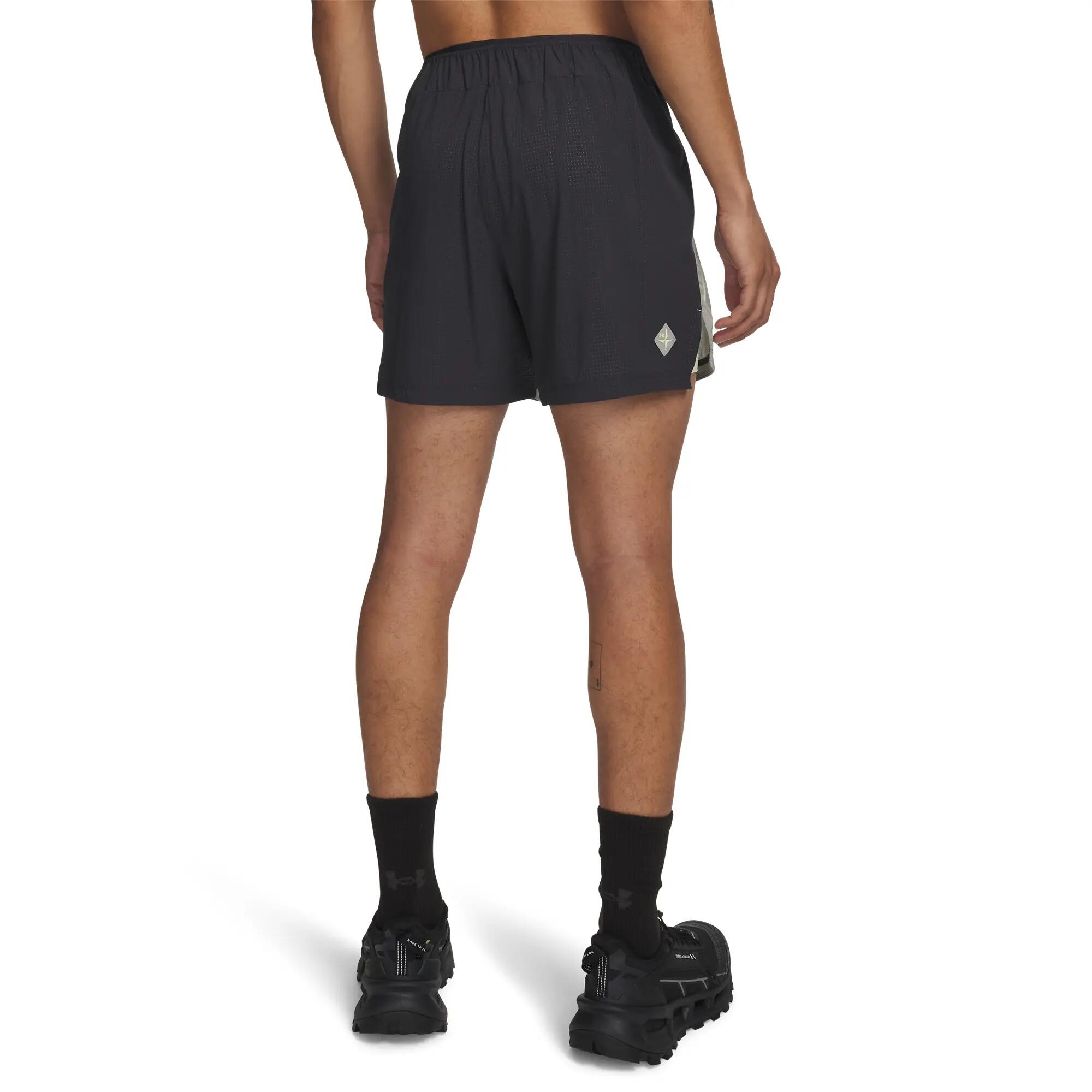 Under Armour Herren Short Trail Run 5in Lined Shorts 6009548 2/4