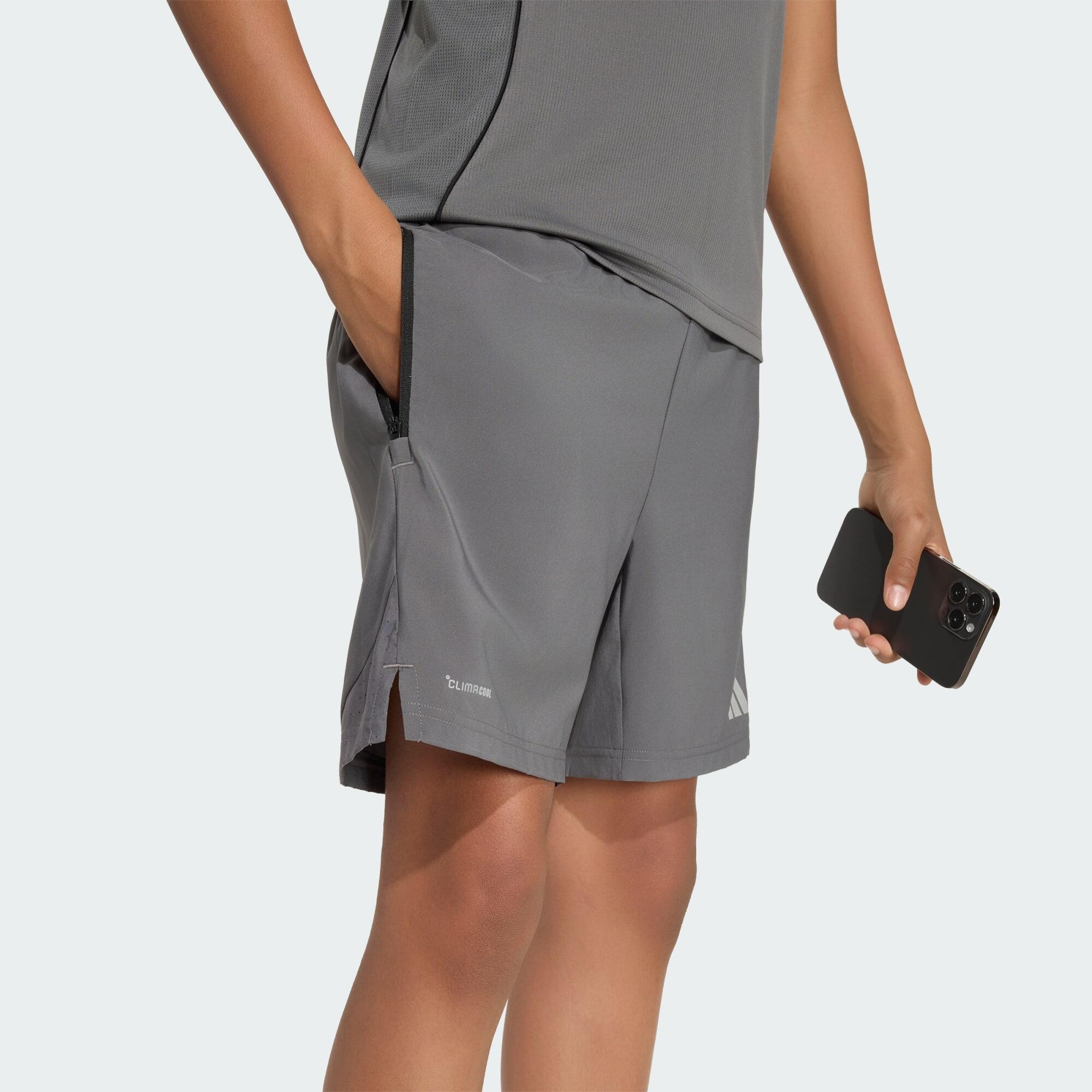 SHORT TECH APPAREL 5/5