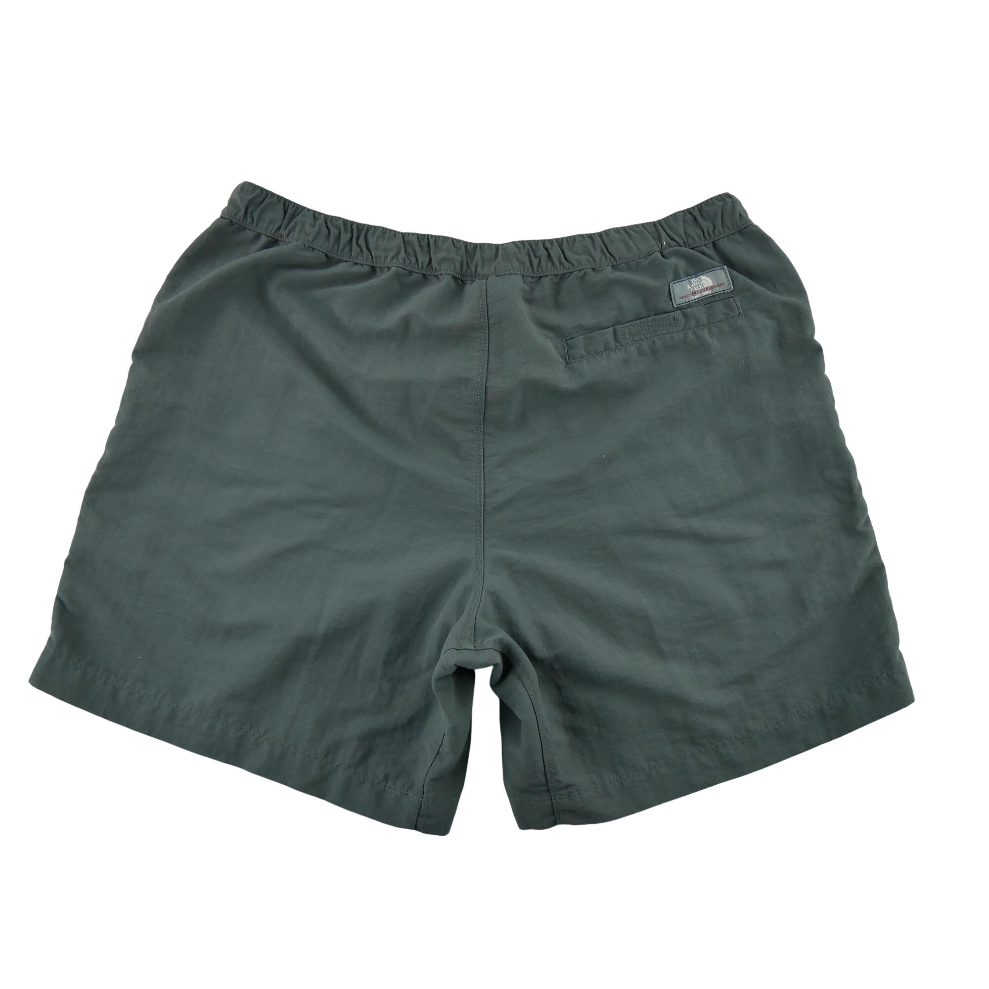 Segunda vida - Short feminino The North Face - Como novo 2/5