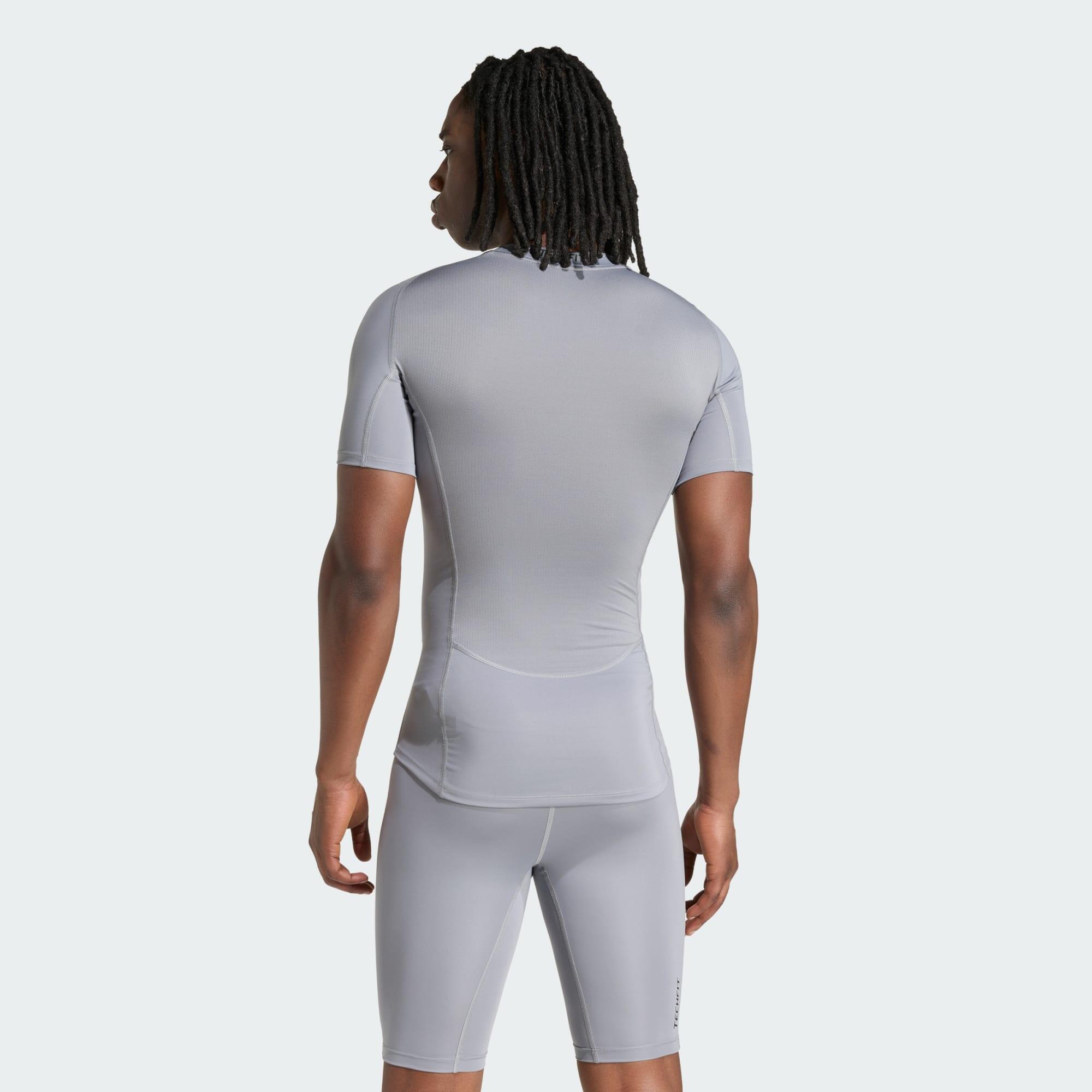 TECHFIT Compression Training T-Shirt 3/5