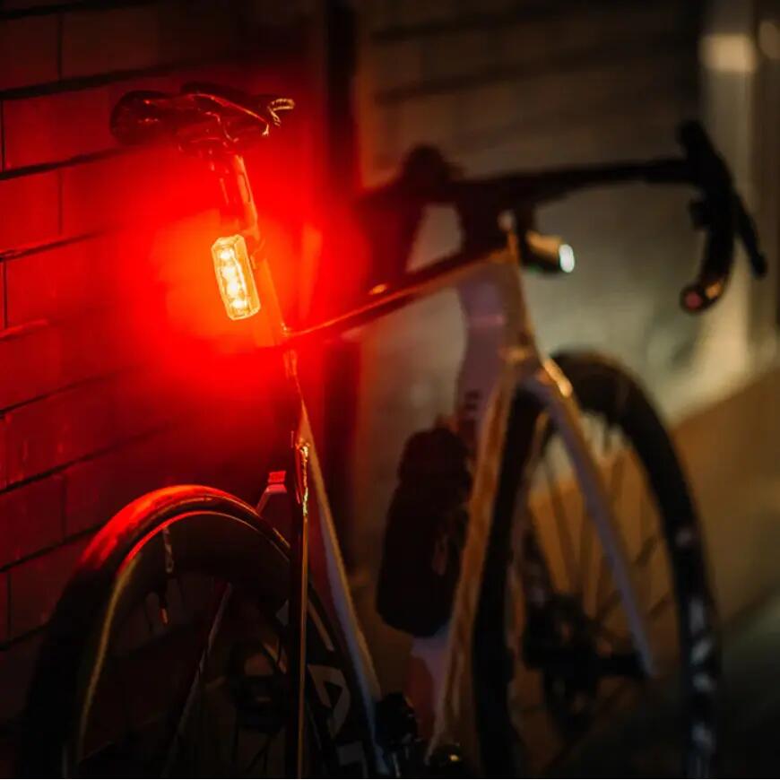 Feu Posteriore Bici LED Ravemen 4/4