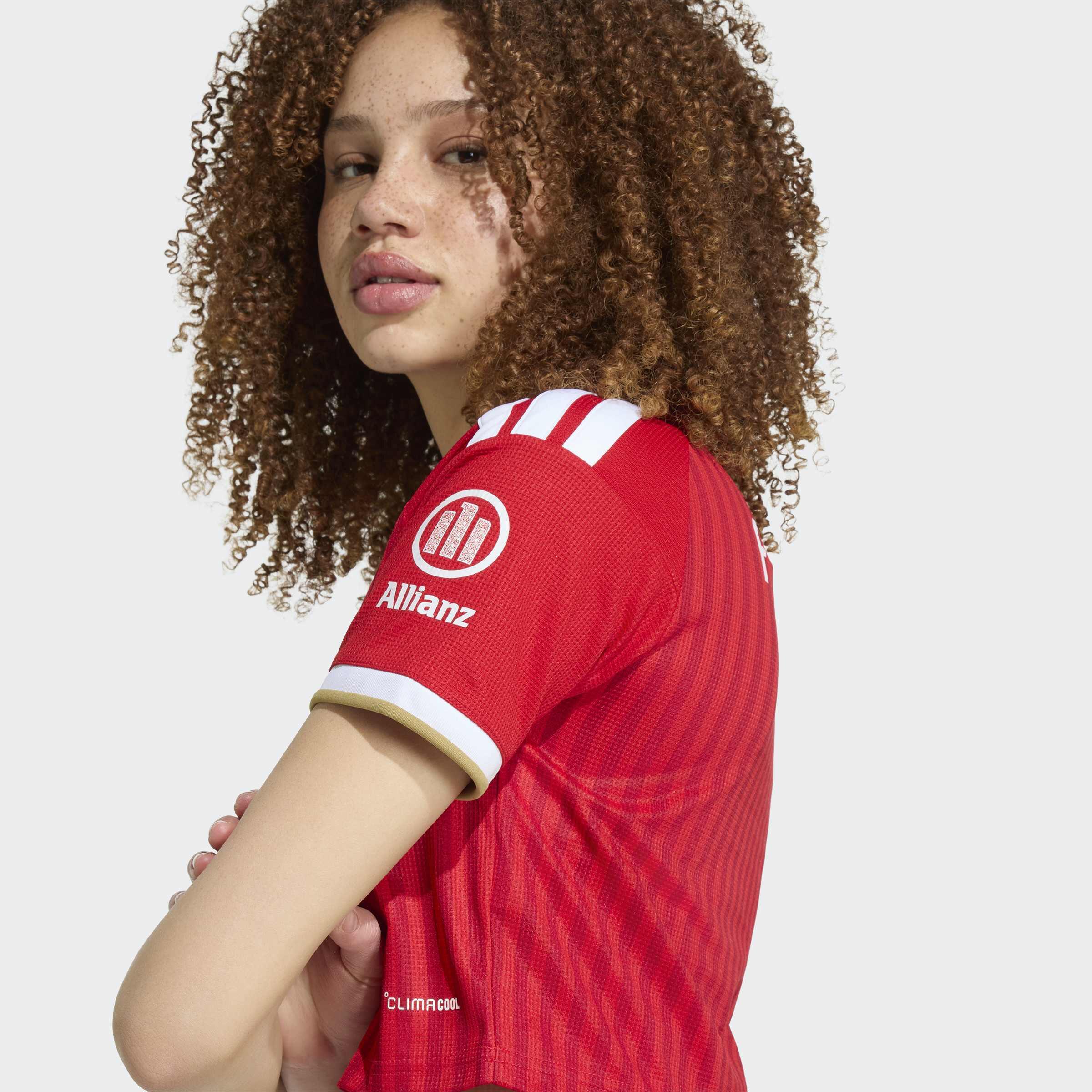 FC Bayern München 26/27 Heimtrikot, kürzer geschnitten 5/7