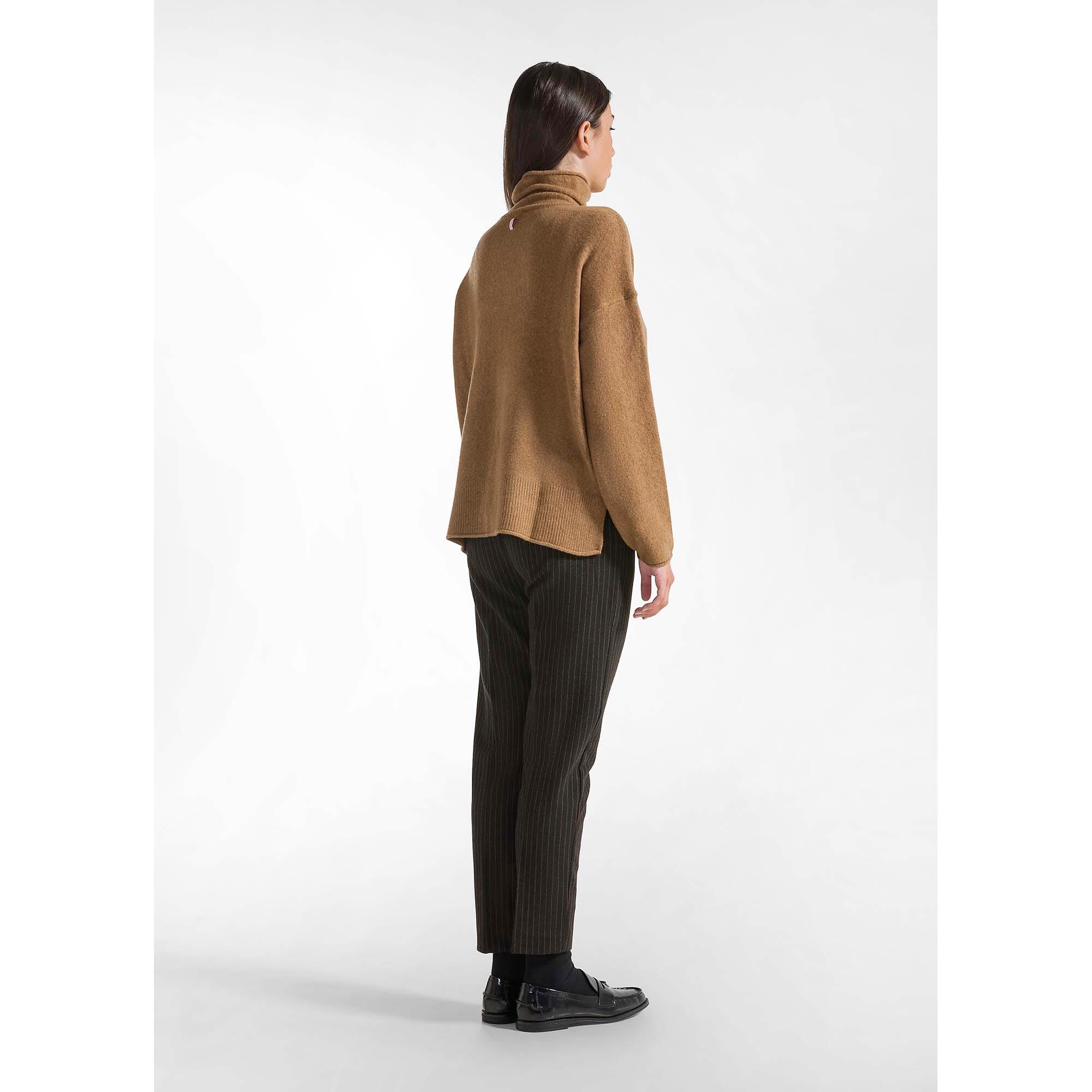 Jersey Deha Lounge Cuello Alto Mujer 3/5