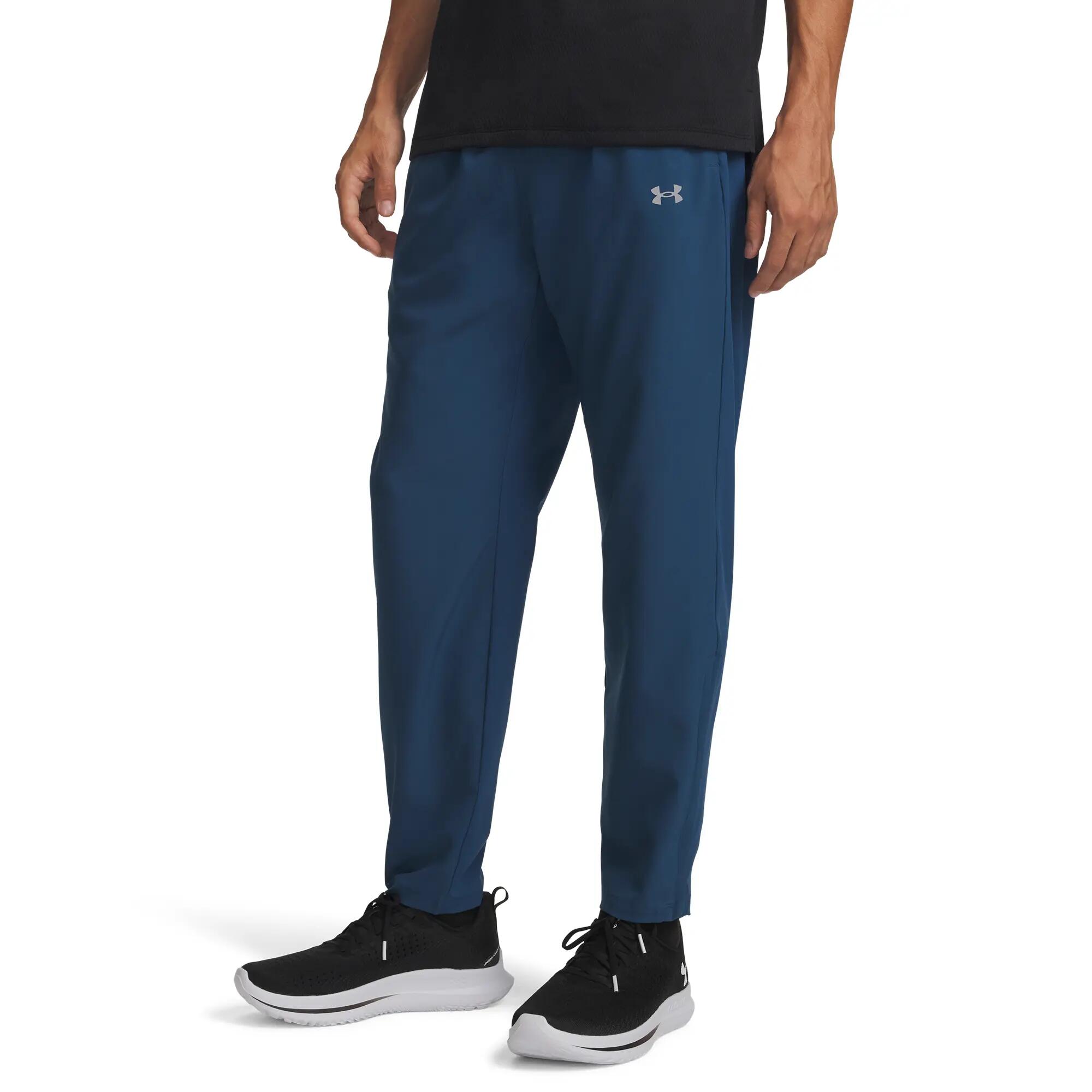 UNDER ARMOUR picture