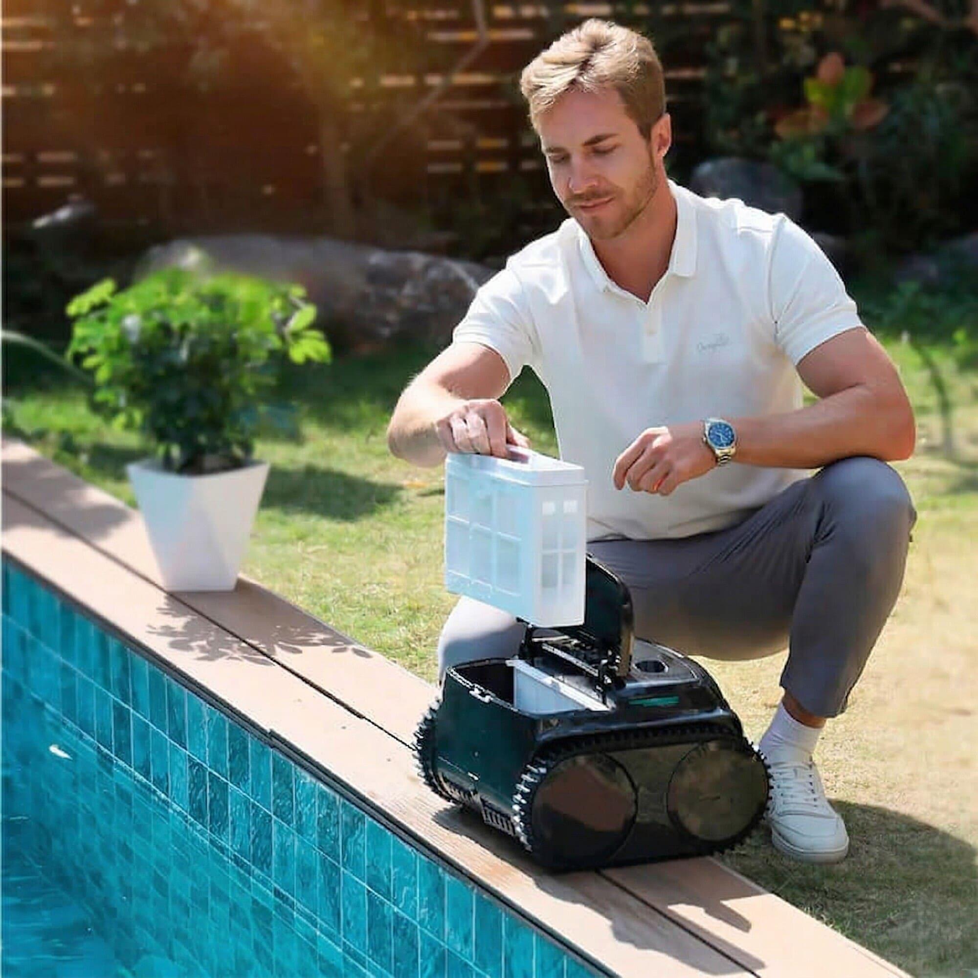 Robot limpiafondos piscina E-TRON VISION WYBOT visión AI WiFi batería 5/7