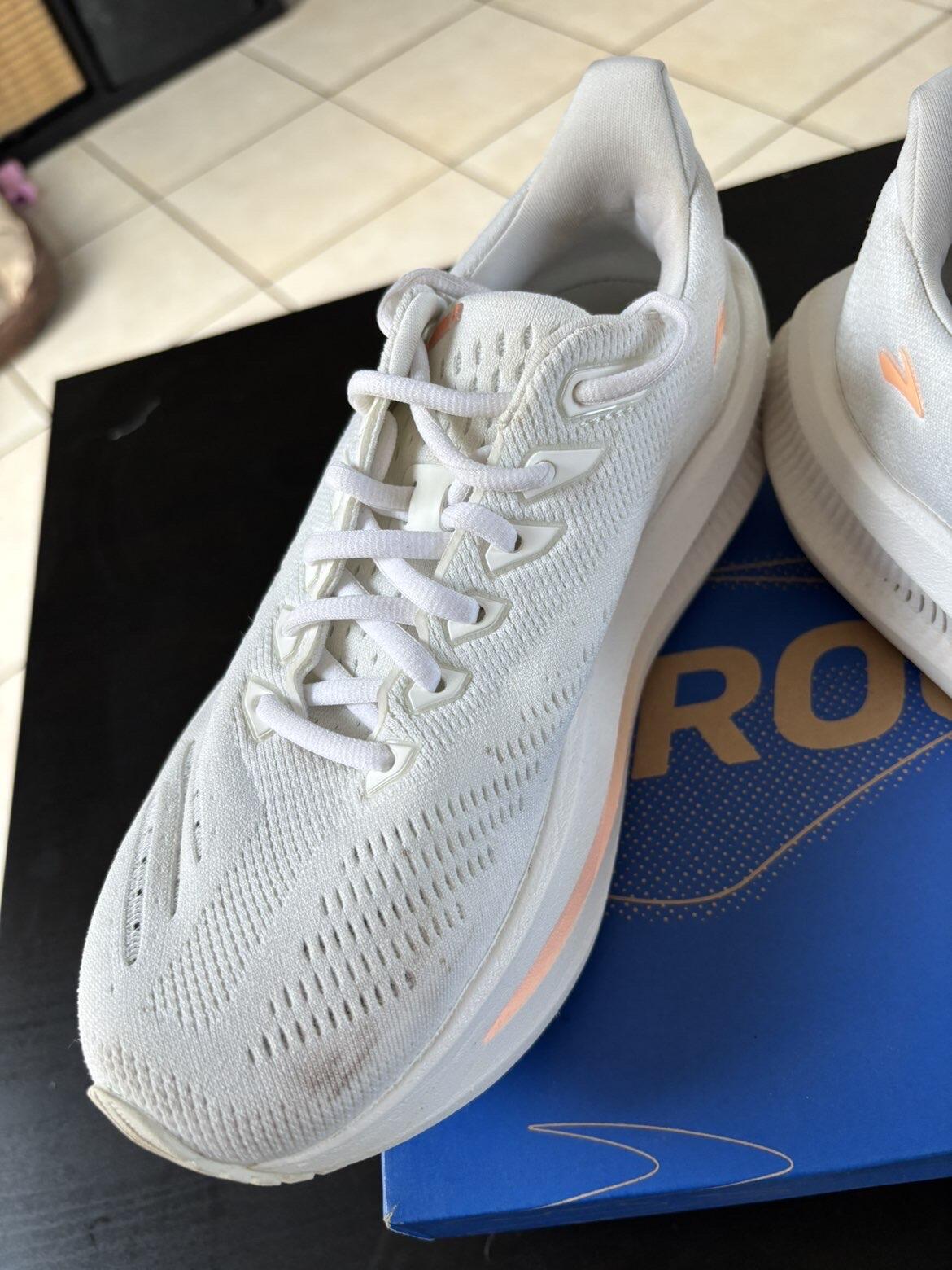 Entre Particuliers - Baskets de running Brooks 4/5