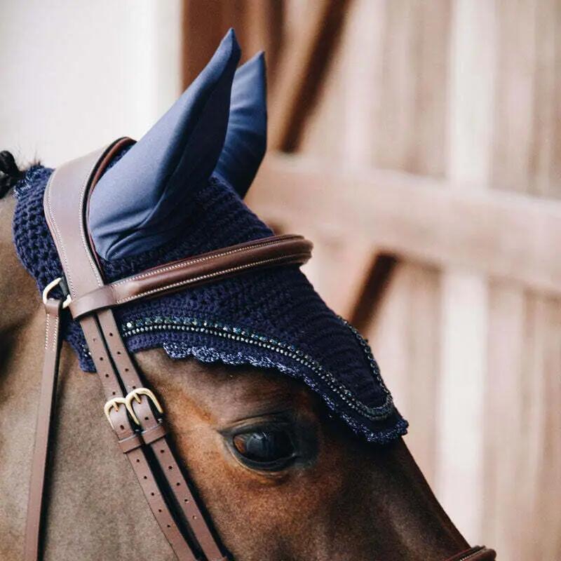 Oornetje Wellington stone & pearl soundless donker navy 5/7