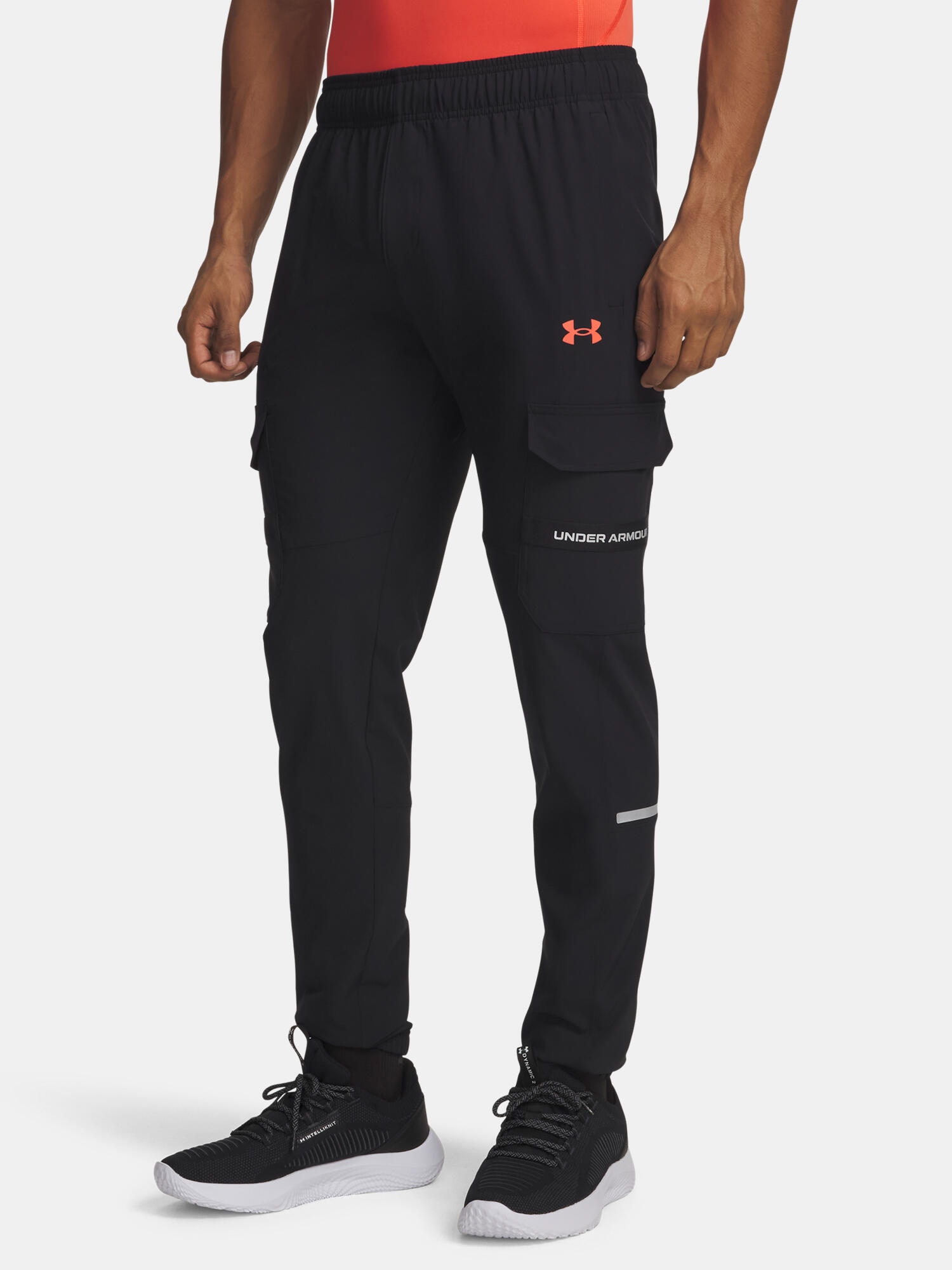 UNDER ARMOUR picture