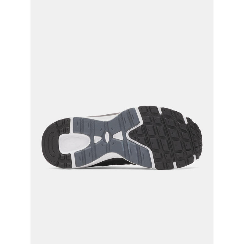 Încălțăminte sport pentru femei Under Armour Tech Runner negru/negru/castlerock