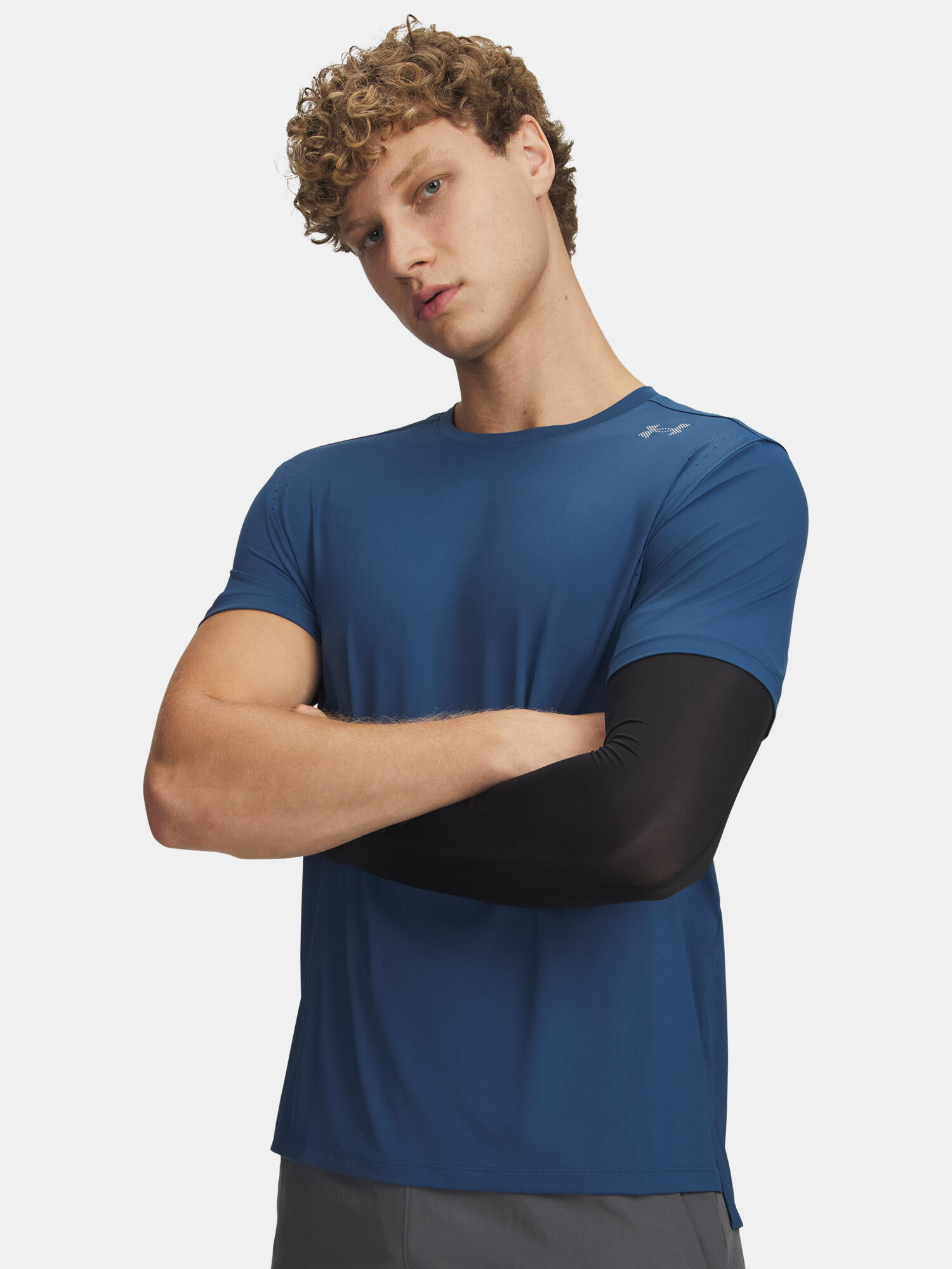 UNDER ARMOUR picture
