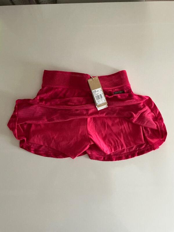 Entre Particuliers - ADIDAS jupe short S 2/3