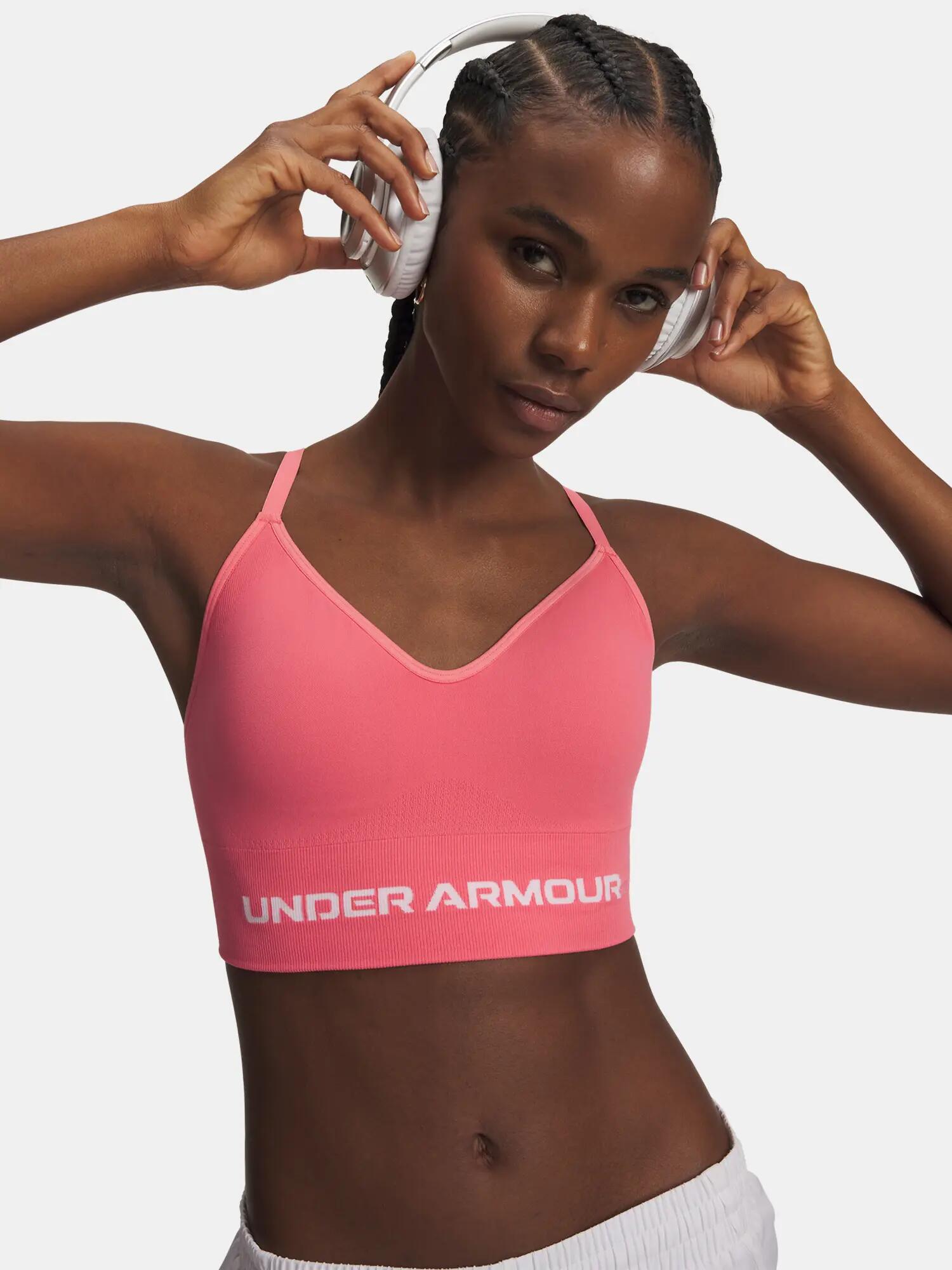 UNDER ARMOUR picture