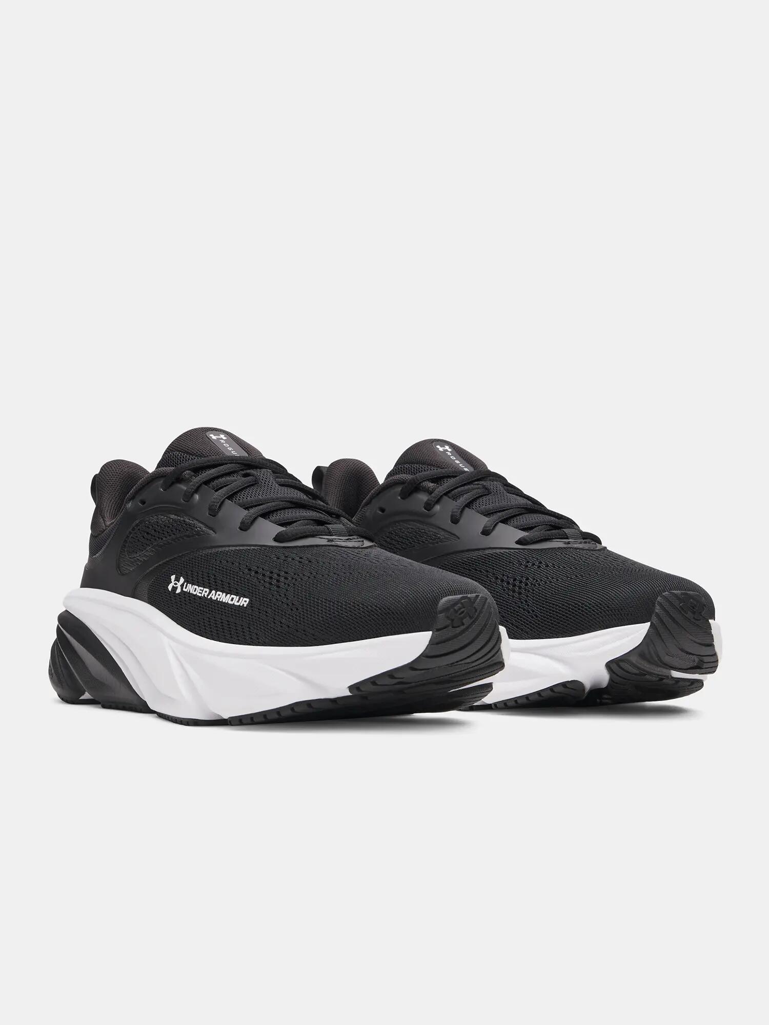 Chaussures de running pour homme Under Armour Rogue 6 3/5