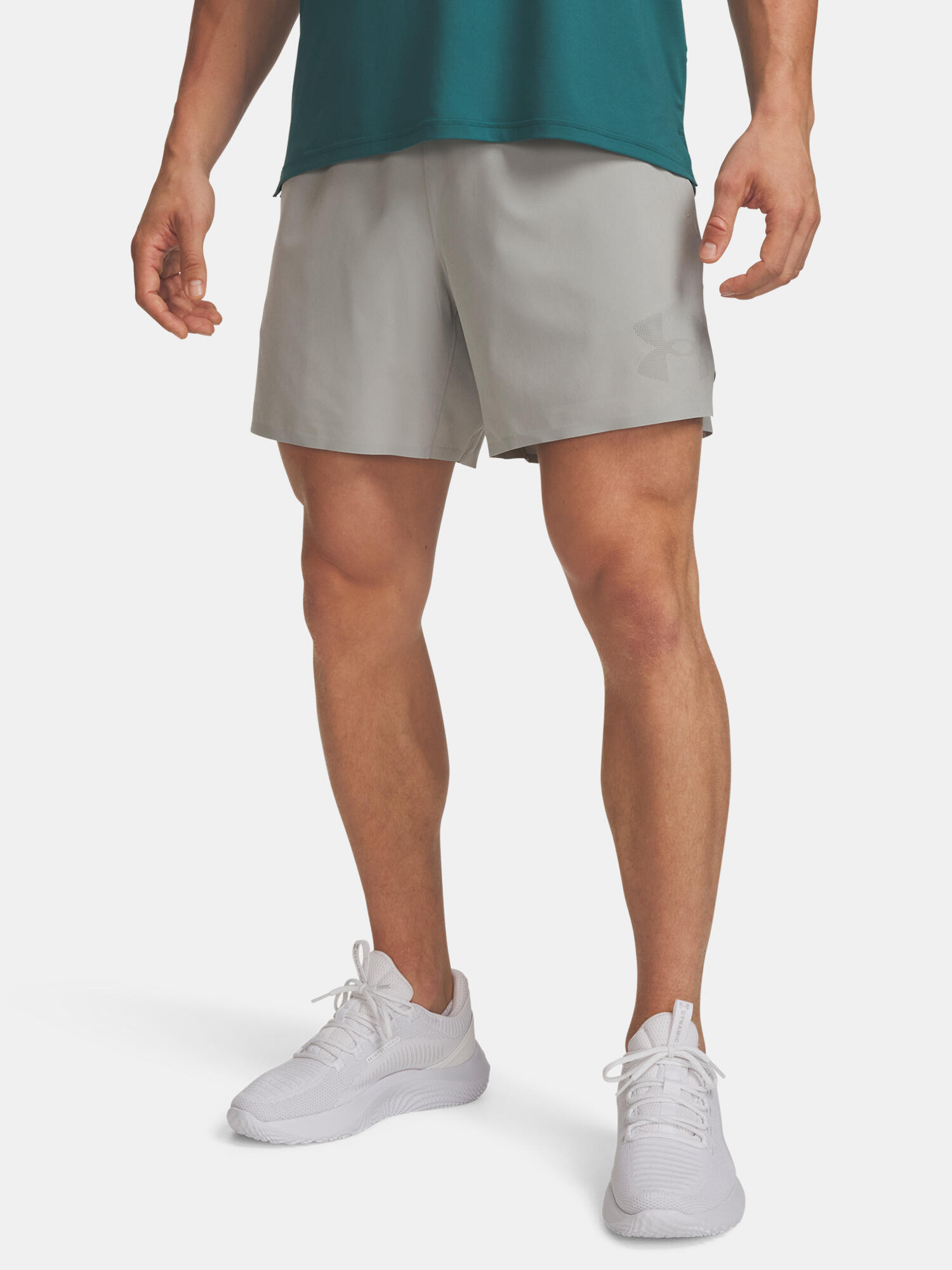 UNDER ARMOUR picture