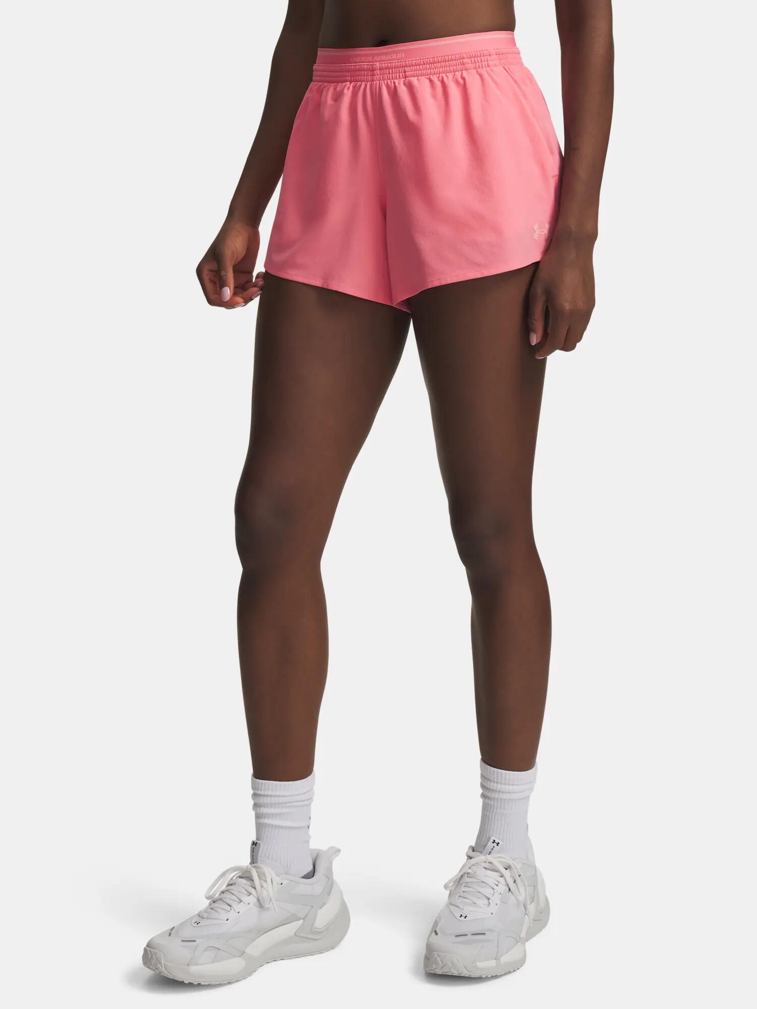 UNDER ARMOUR picture